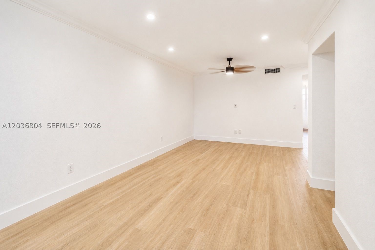 SUNSET POINT CONDO - Residential Lease
