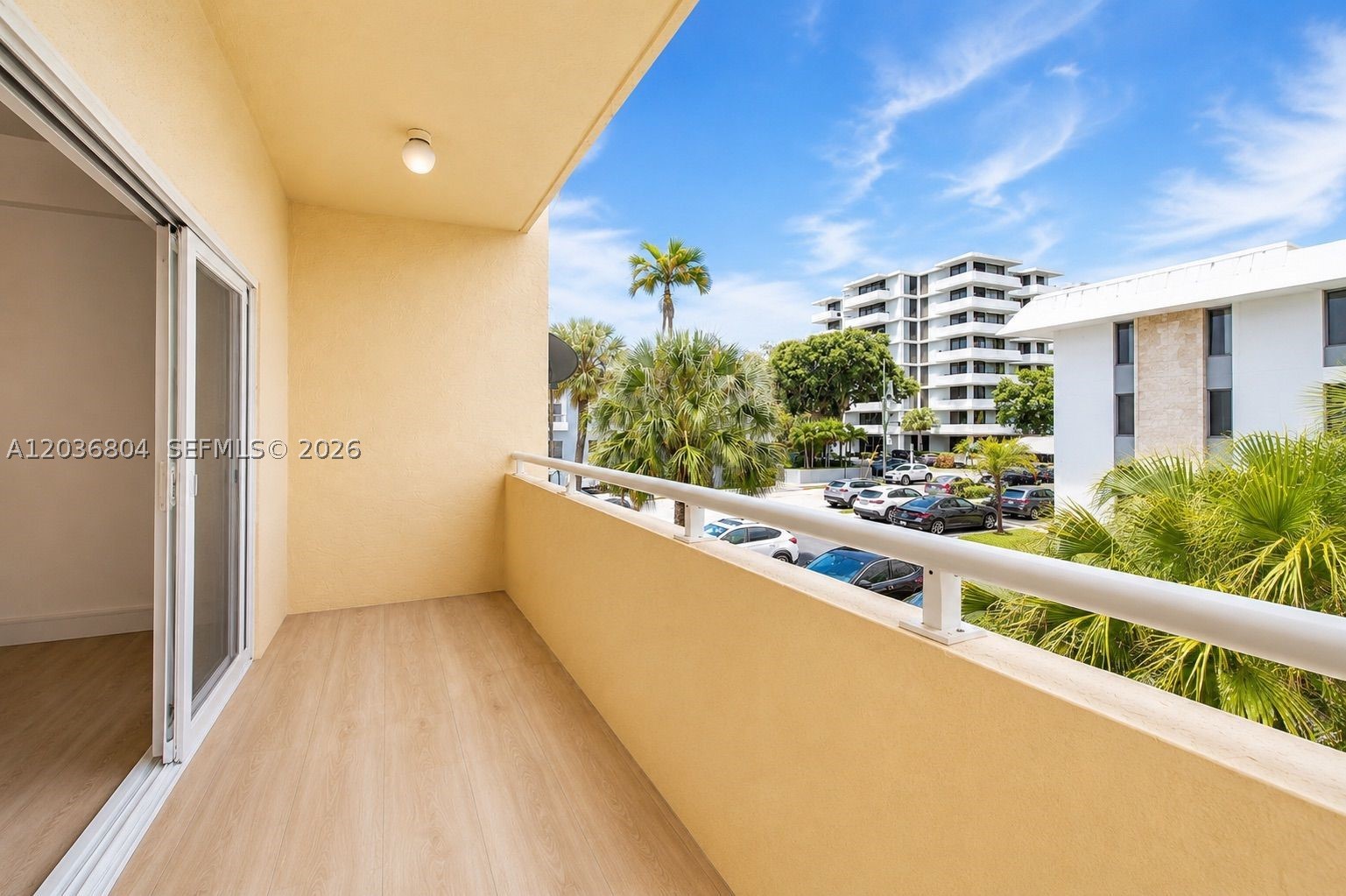 SUNSET POINT CONDO - Residential Lease