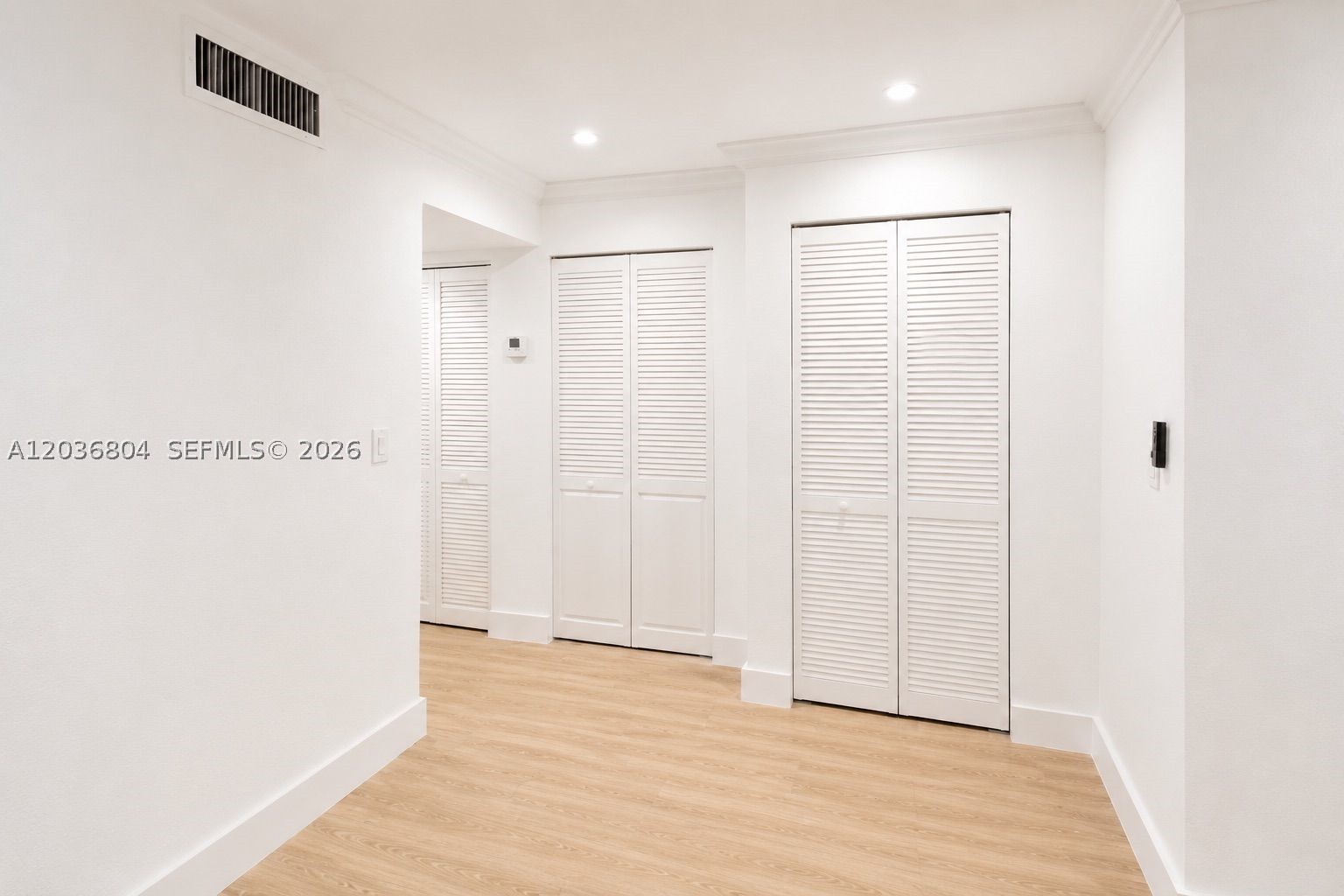SUNSET POINT CONDO - Residential Lease