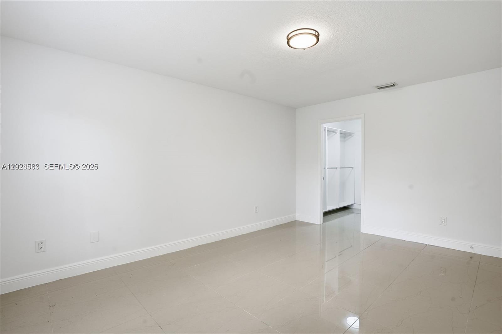 SOUTH WEST RANCHES - Residential