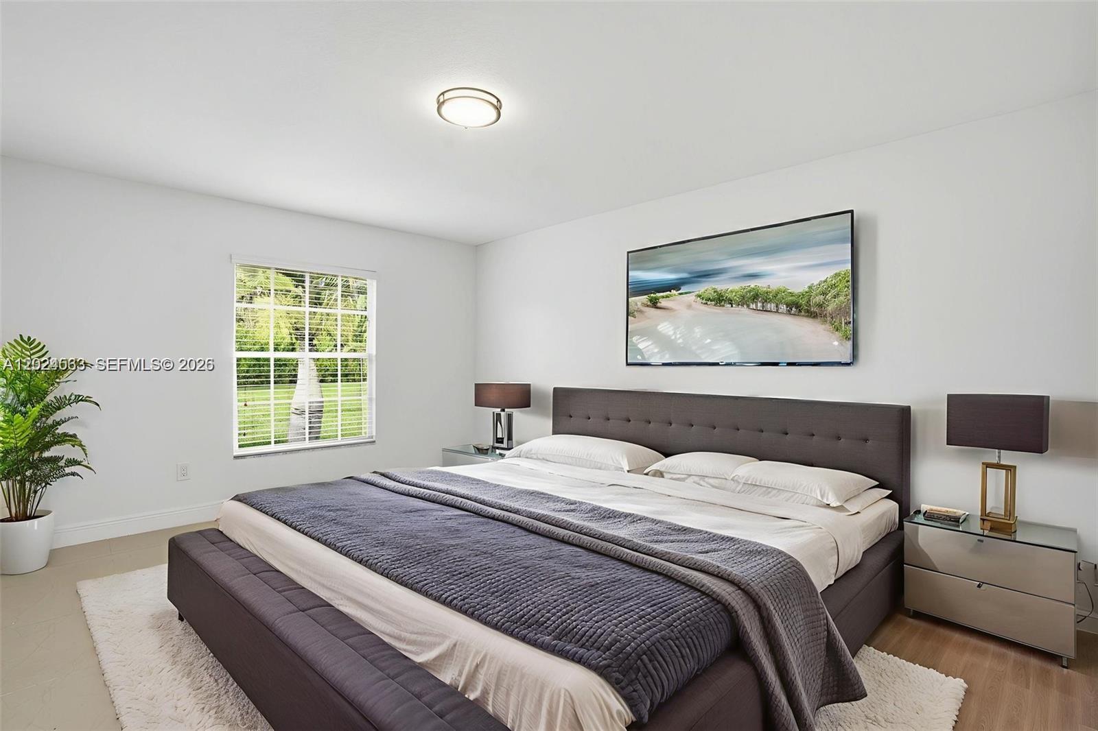 SOUTH WEST RANCHES - Residential