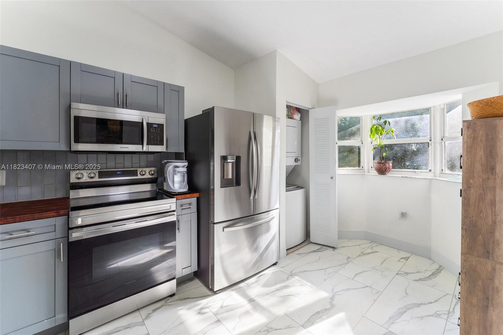 PRESERVE AT WALNUT CREEK - Residential Lease