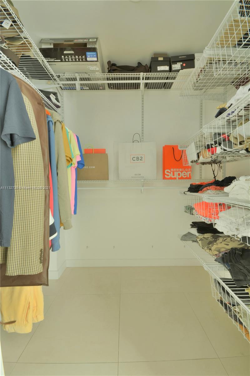 2020 Lofts Condo - Residential Lease