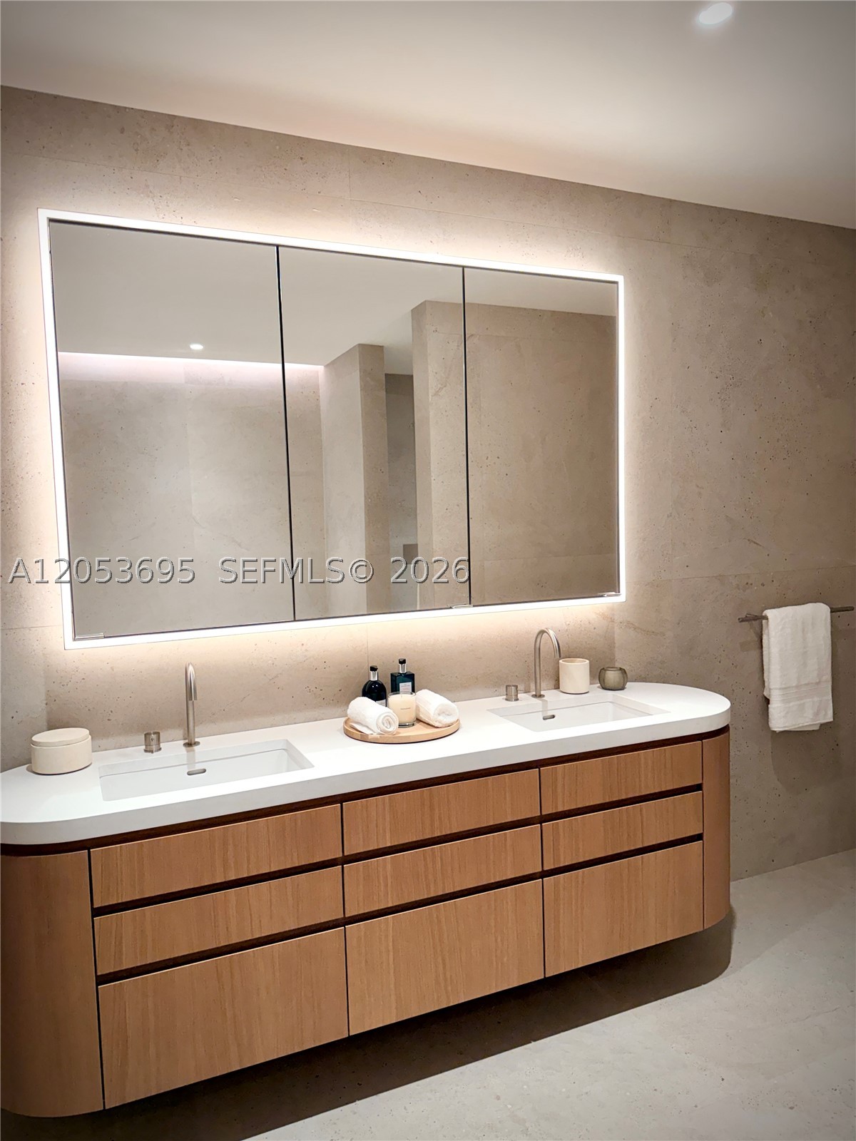 Fouquet's - Residential