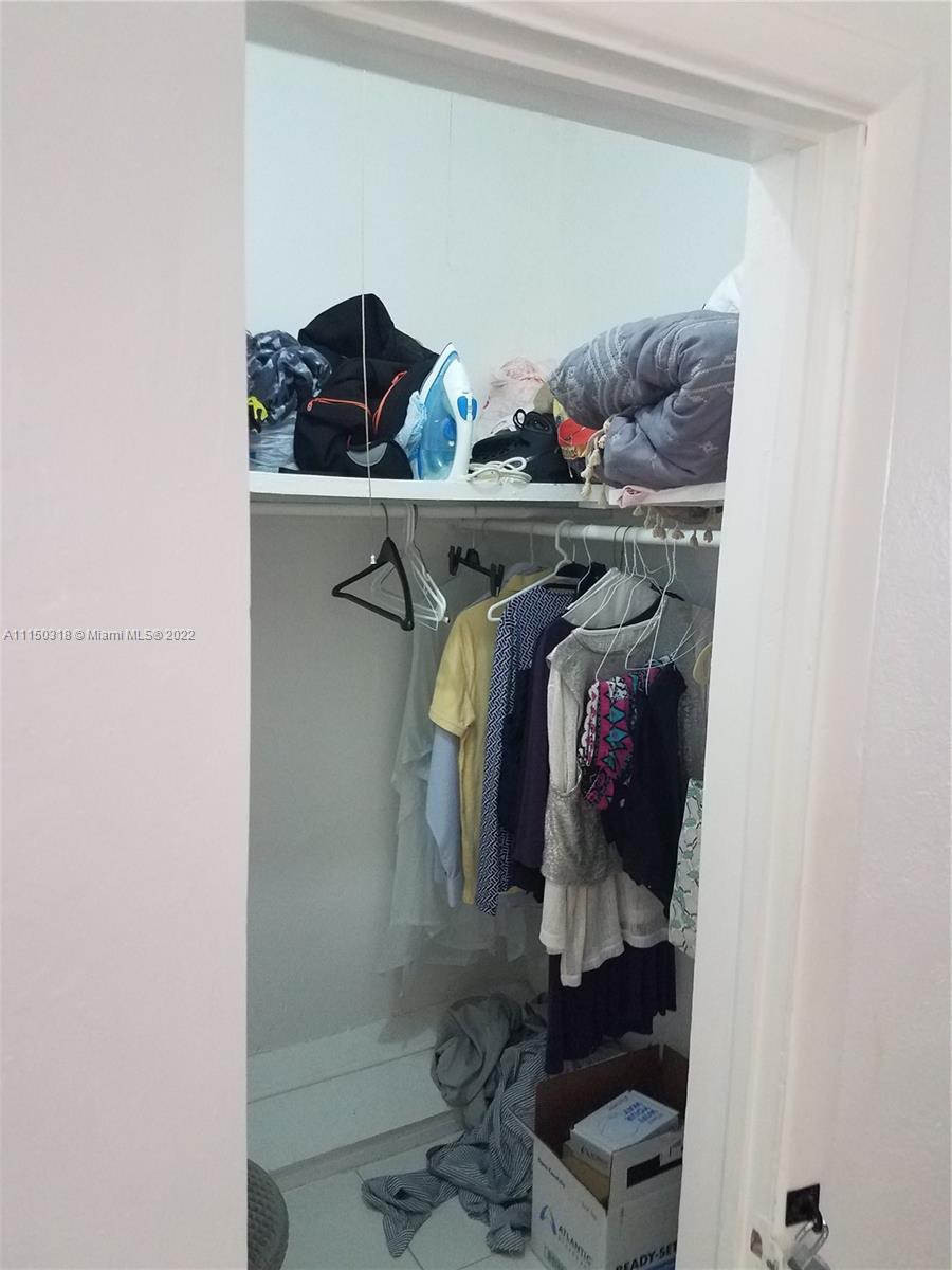 LINCOLN PLACE CONDO - Residential Lease