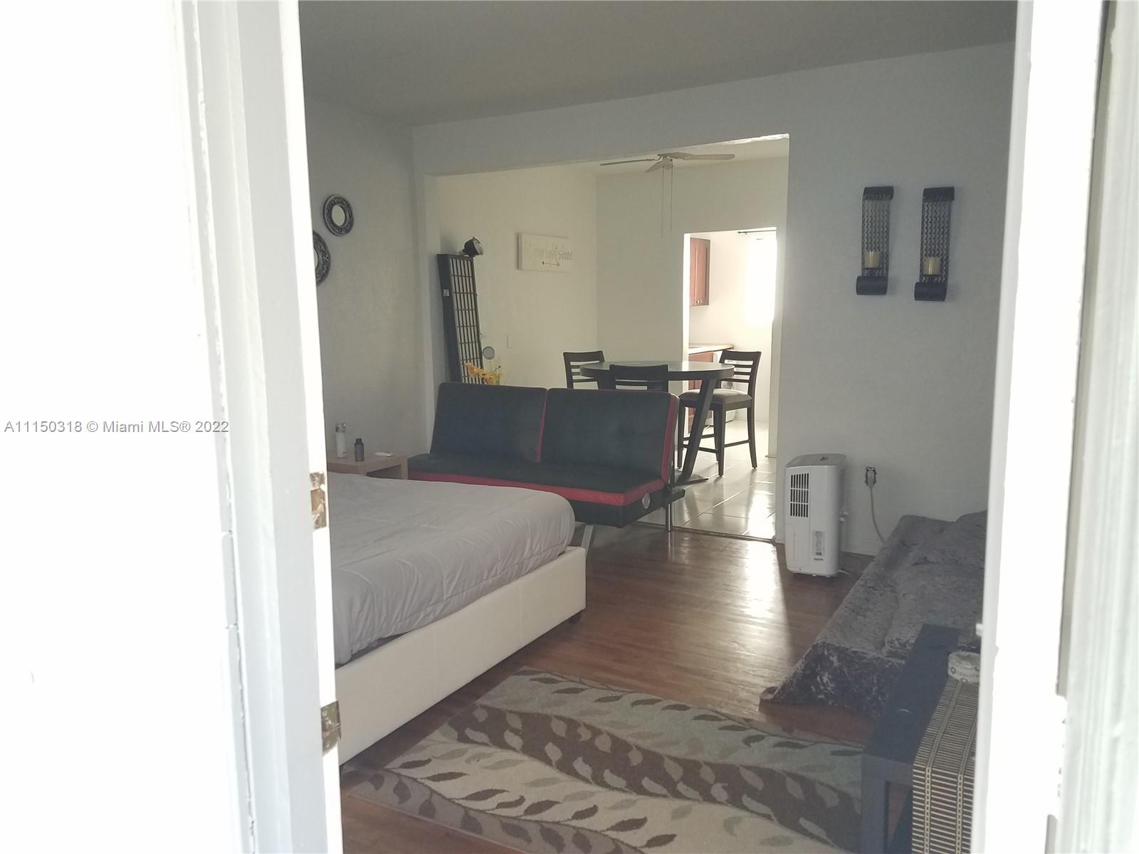 LINCOLN PLACE CONDO - Residential Lease