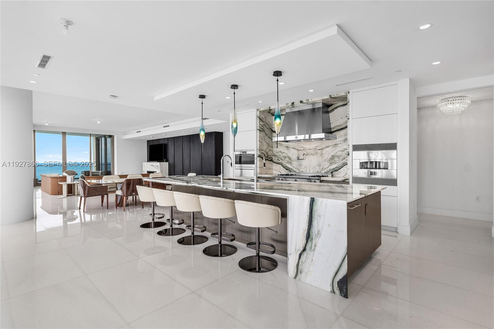 THE ESTATES OF AQUALINA - Residential