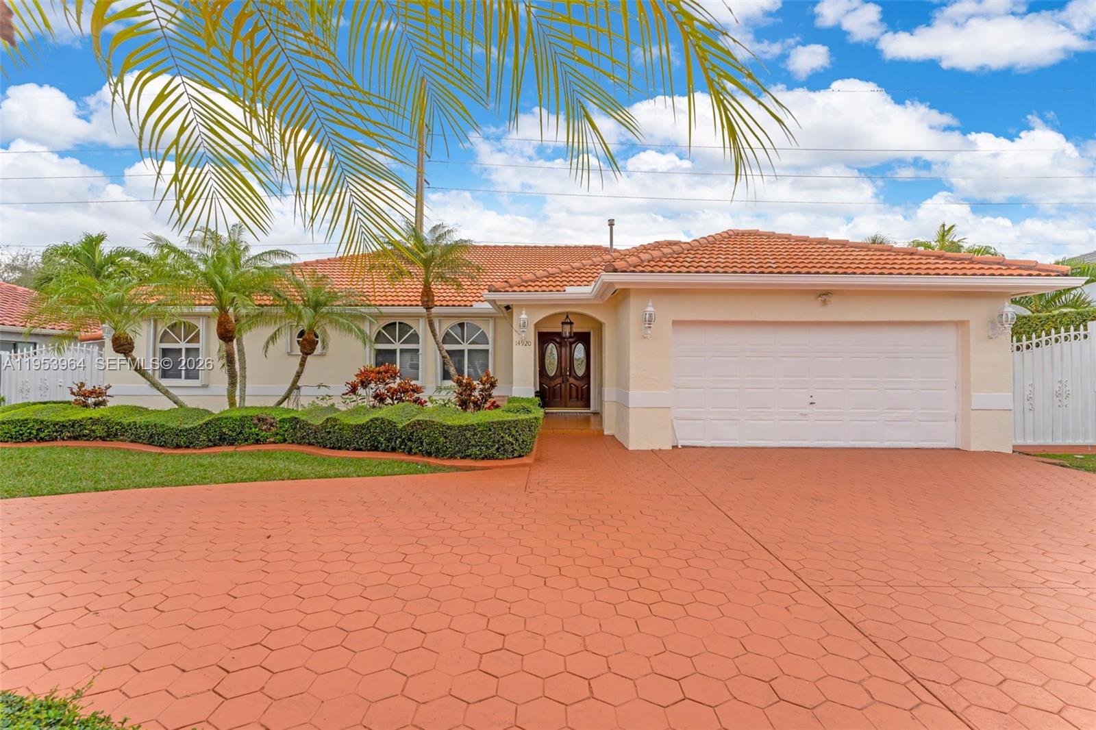 Spacious single-family home in a desirable SW Miami neighborhood. Great layout, strong potential, and convenient access to highways, shopping, and schools.