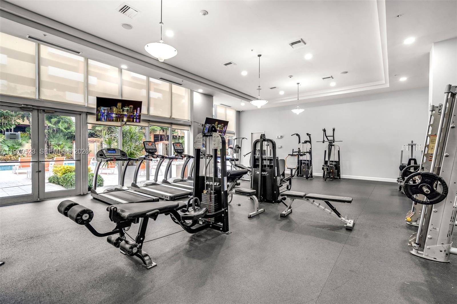 VENTURE AT AVENTURA EAST - Residential