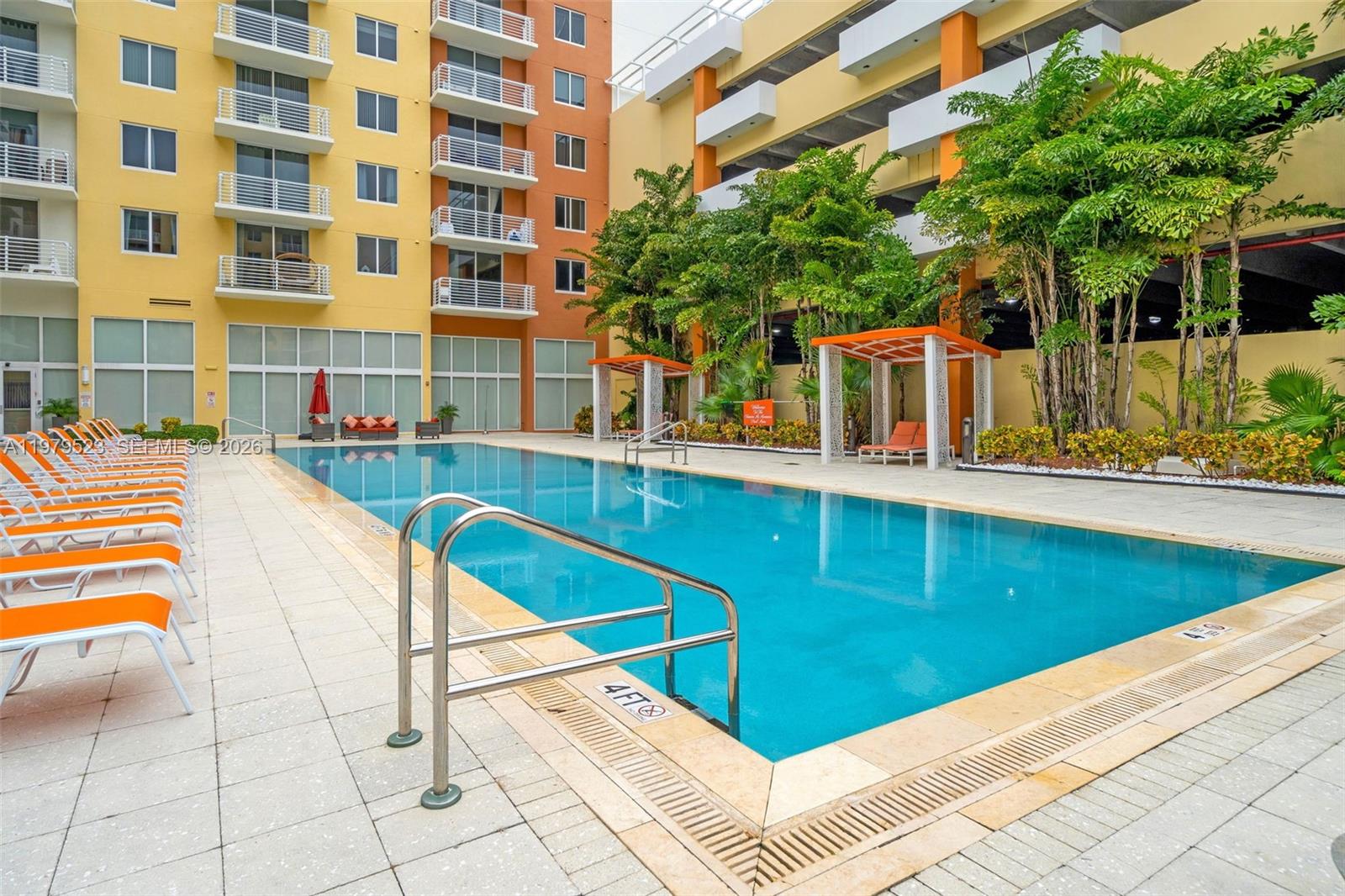 VENTURE AT AVENTURA EAST - Residential
