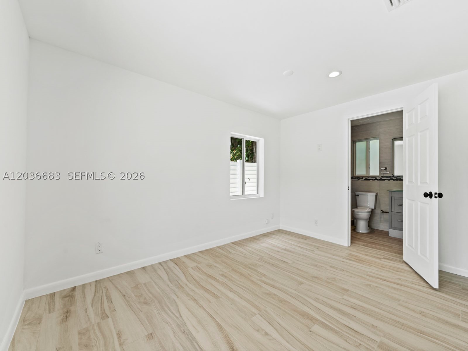 BEL AIRE SEC 4 - Residential Lease