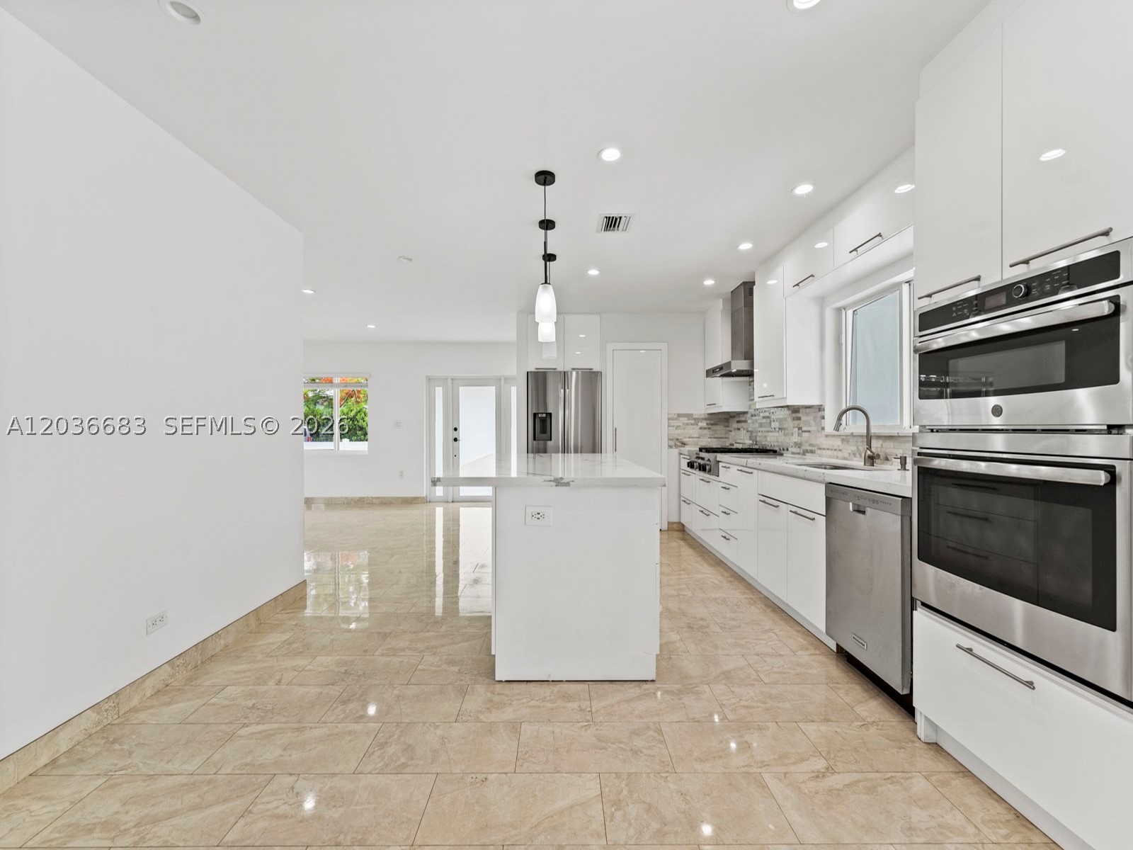 BEL AIRE SEC 4 - Residential Lease