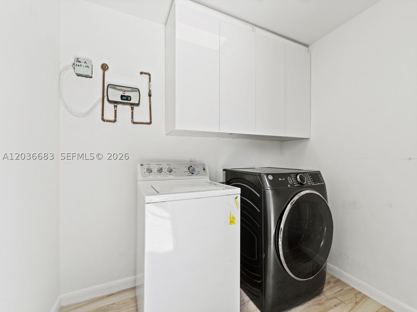 BEL AIRE SEC 4 - Residential Lease