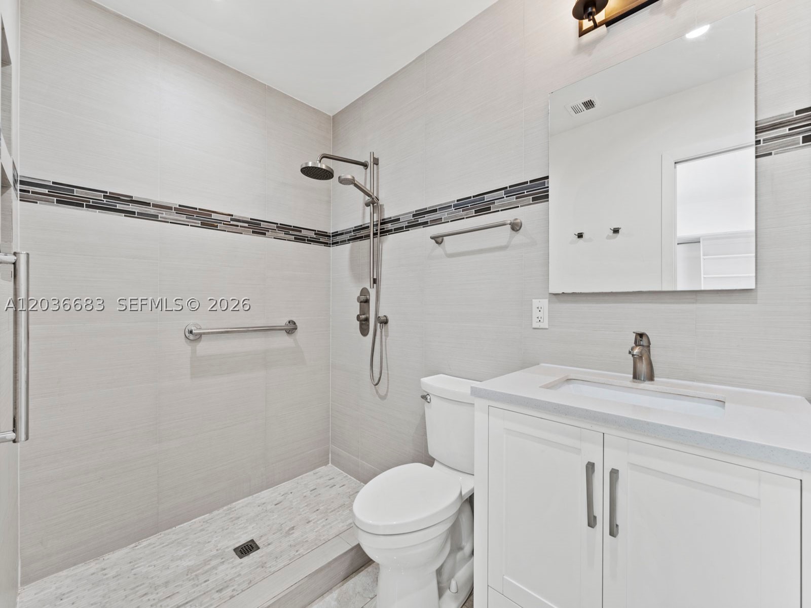 BEL AIRE SEC 4 - Residential Lease