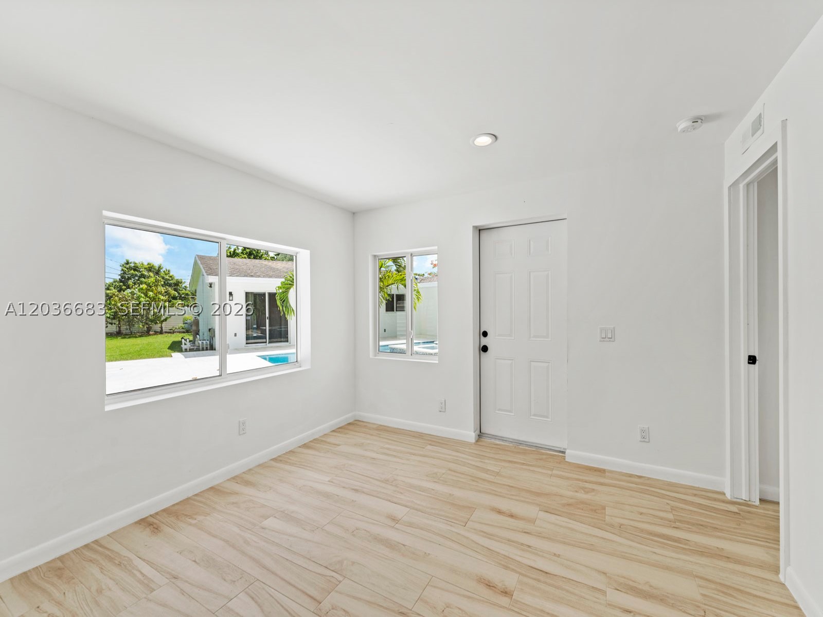 BEL AIRE SEC 4 - Residential Lease