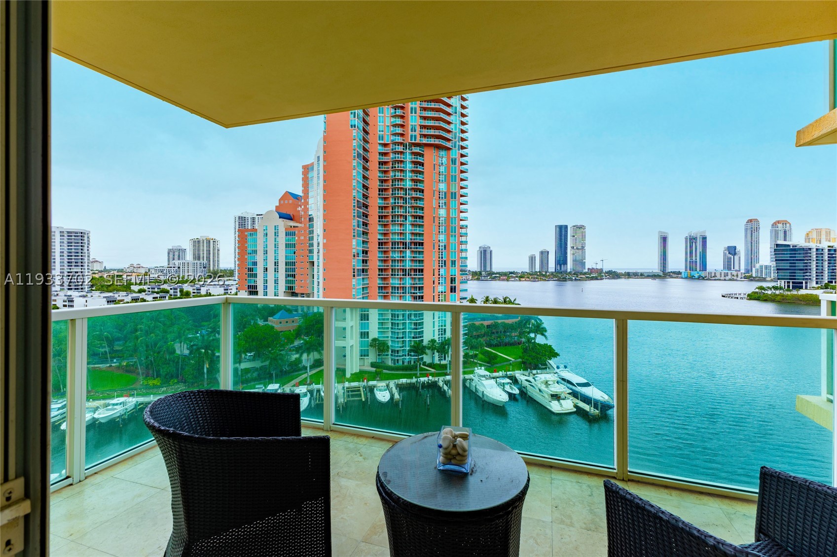 AVENTURA MARINA CONDO NUM - Residential
