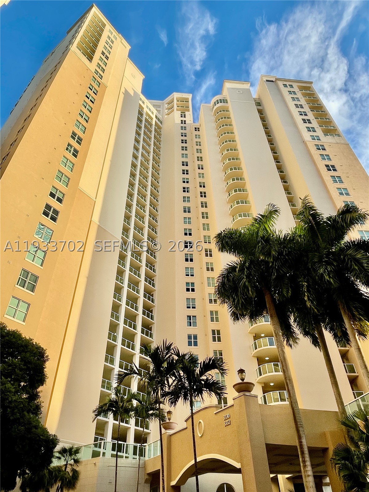 AVENTURA MARINA CONDO NUM - Residential