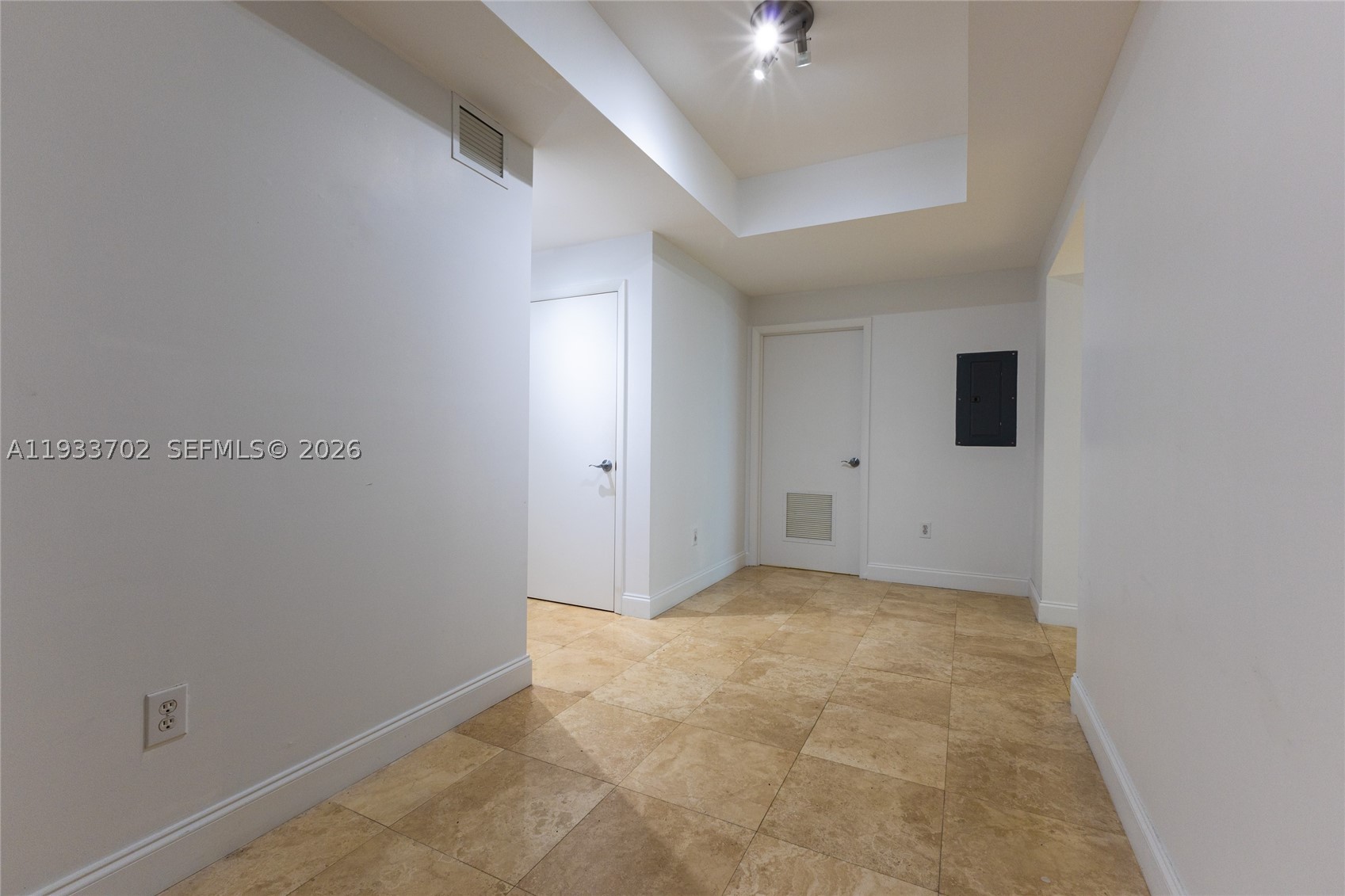 AVENTURA MARINA CONDO NUM - Residential