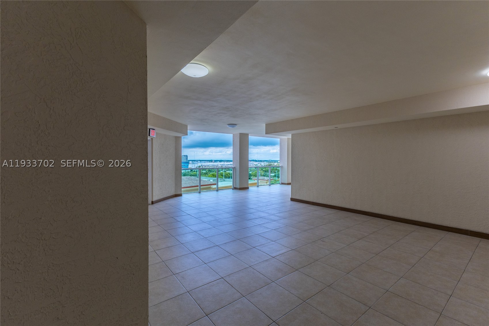 AVENTURA MARINA CONDO NUM - Residential