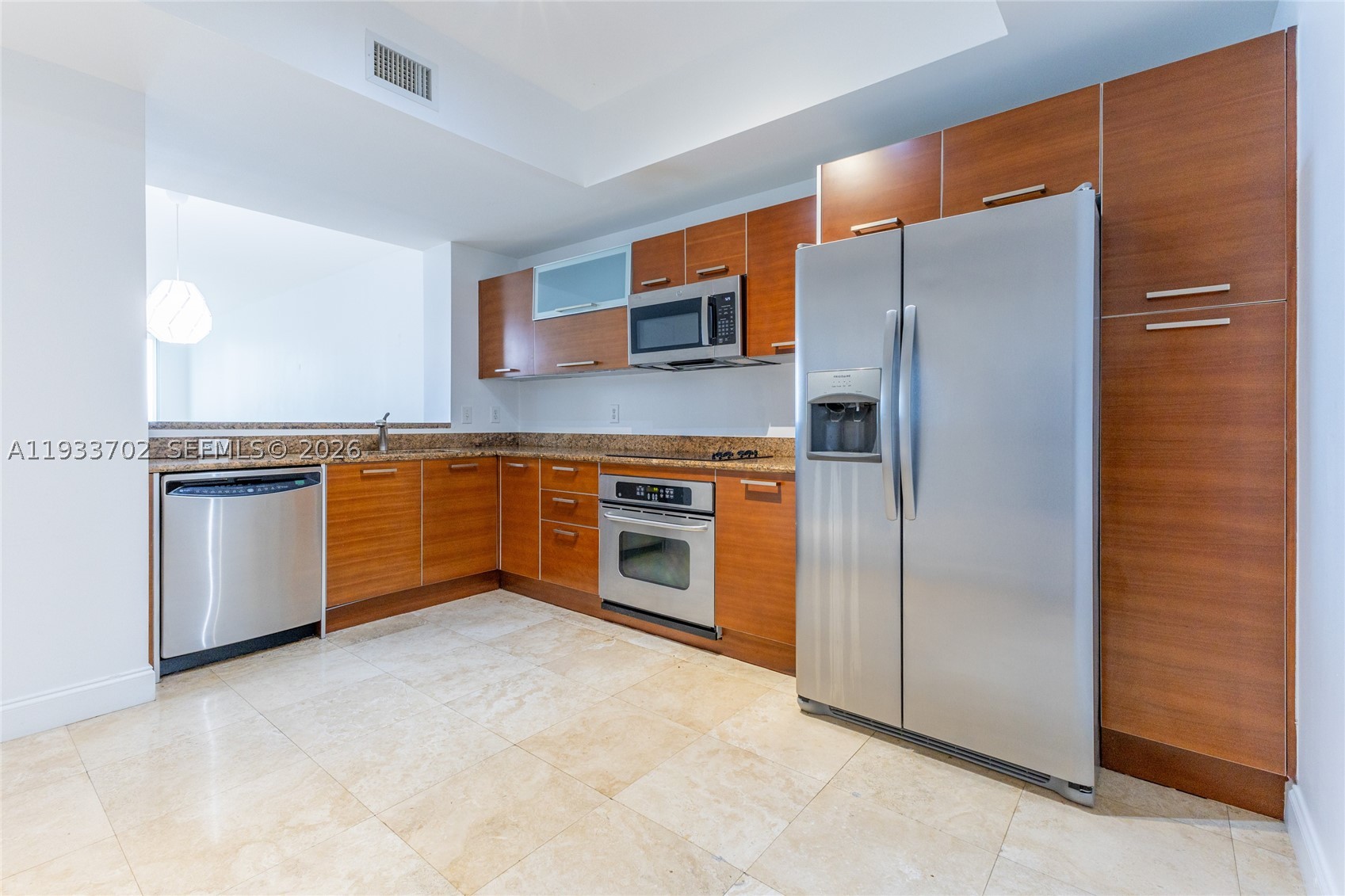 AVENTURA MARINA CONDO NUM - Residential