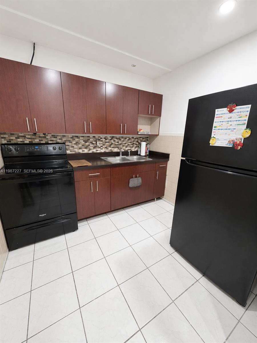 LARKDALE UNIT 2 - Residential
