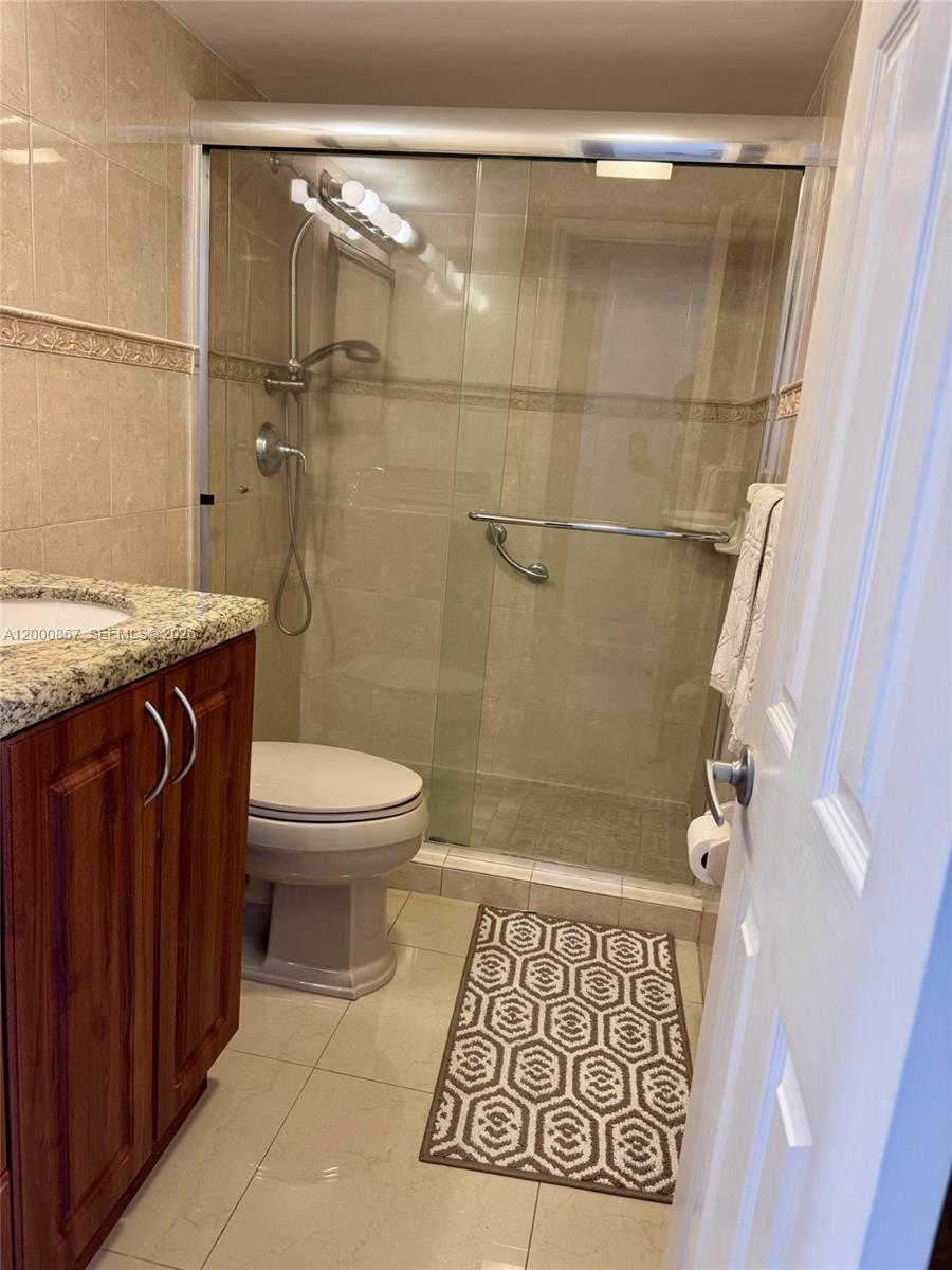 KENDALL GATE CONDO - Residential