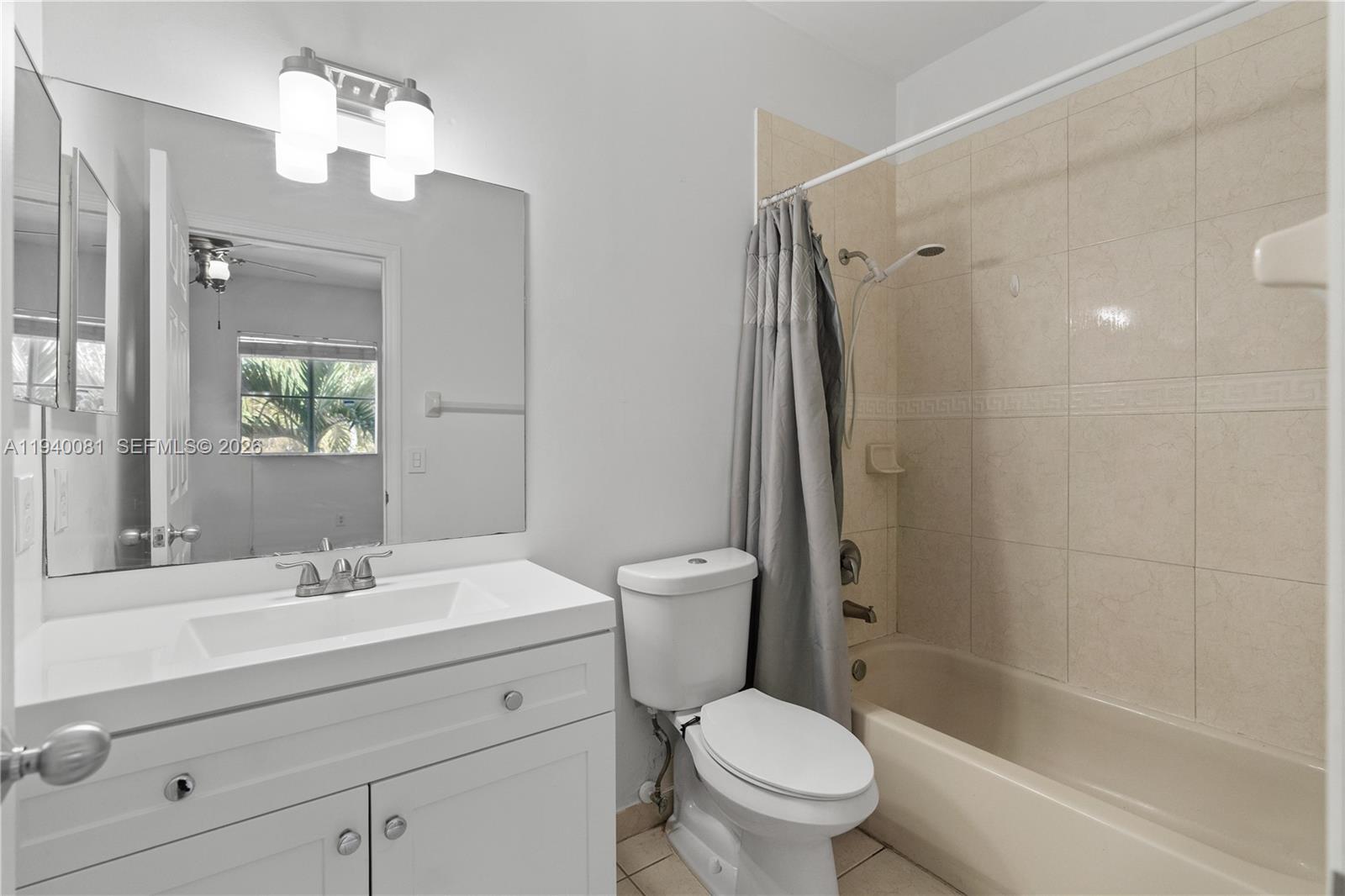 MOWRY VILLAS - Residential