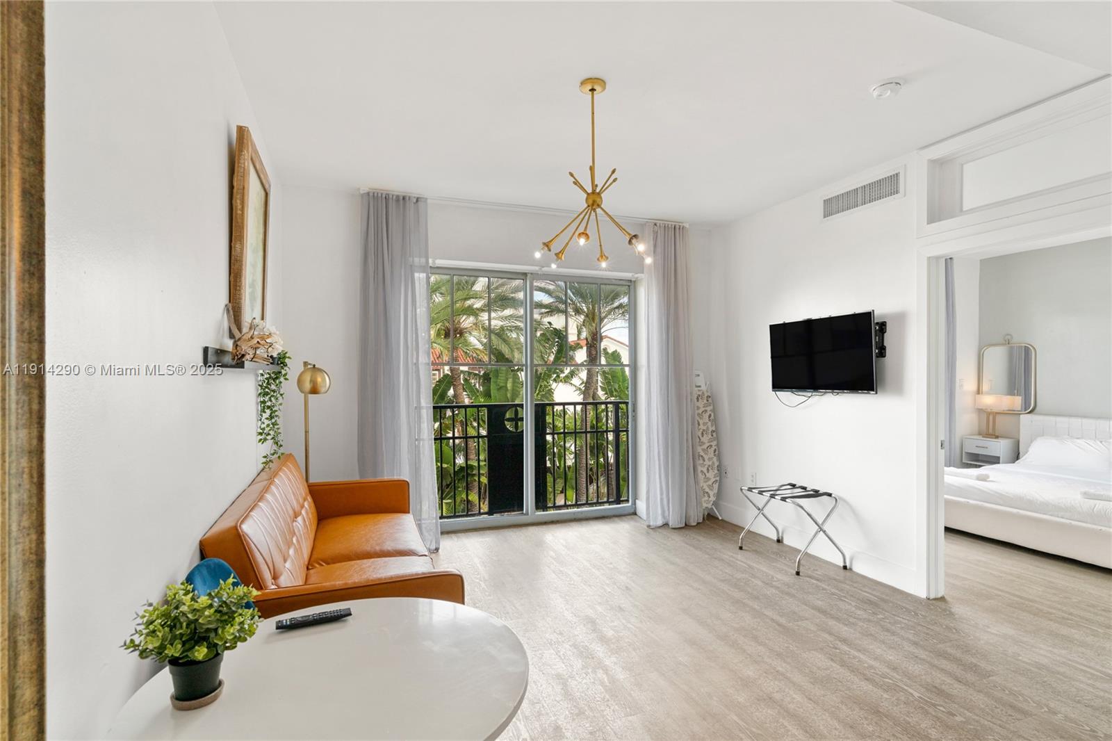 THE STRAND ON OCEAN DRIVE - Residential