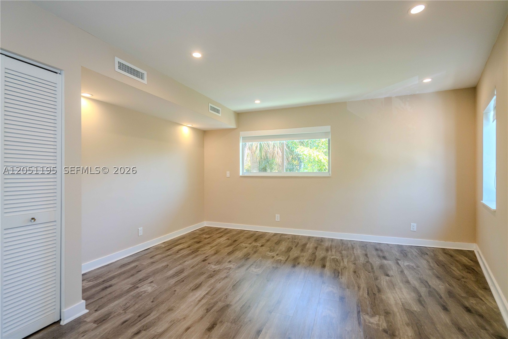 CORAL RIDGE GALT ADD - Residential Lease
