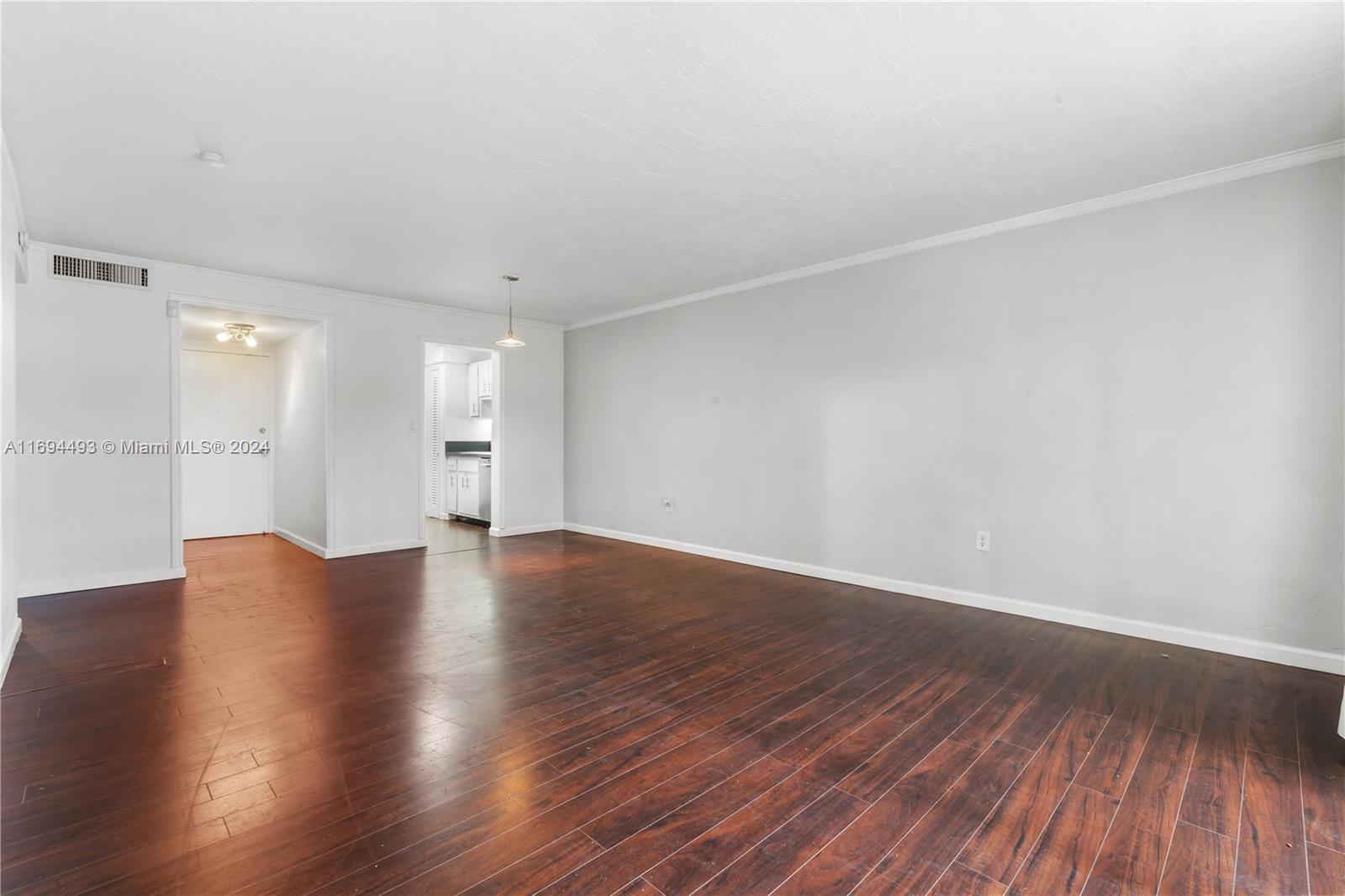 VILLA CAPRI CONDO - Residential