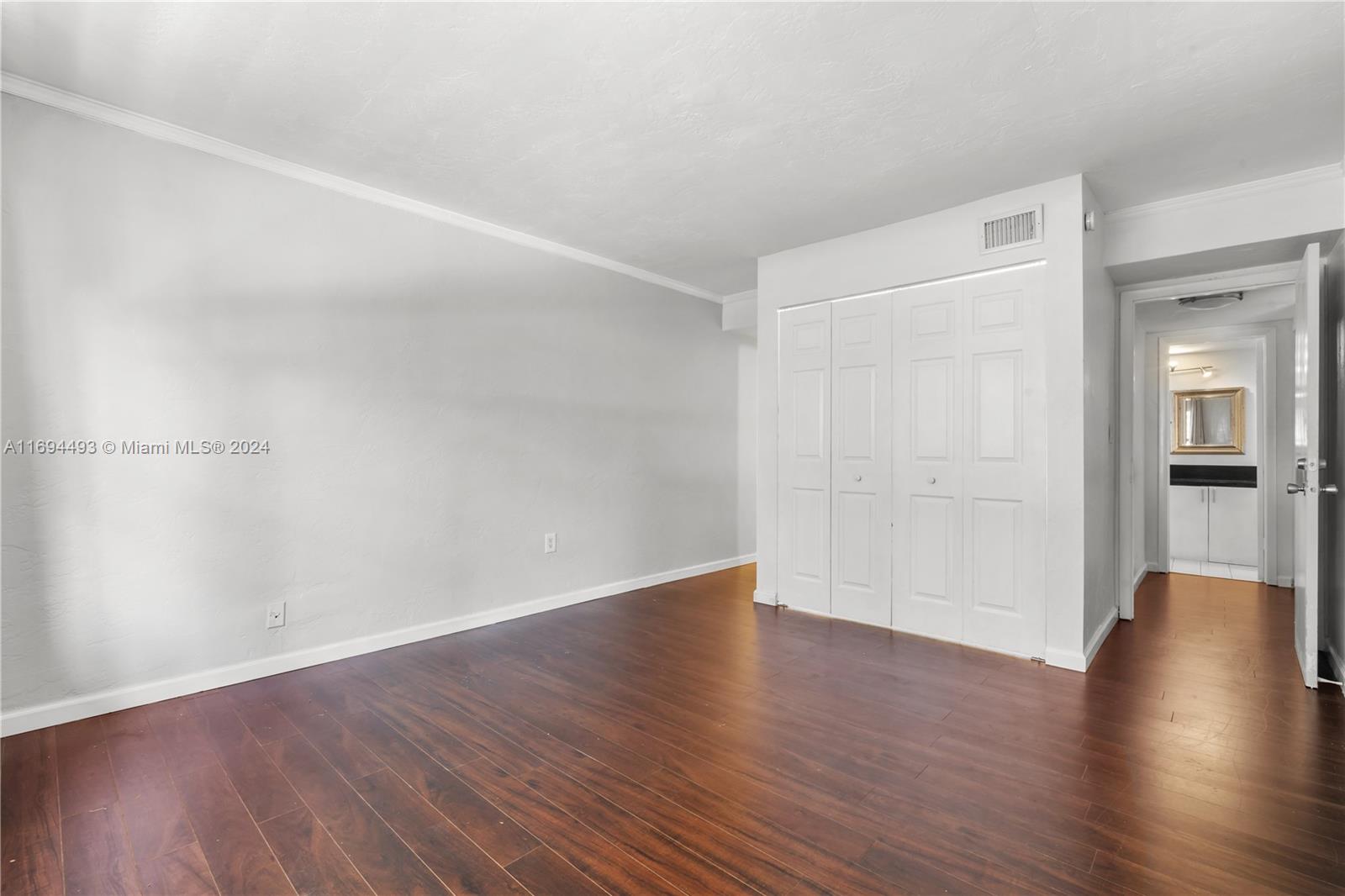 VILLA CAPRI CONDO - Residential