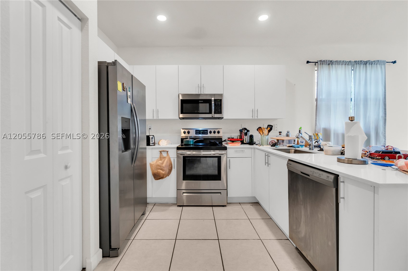 SILVER PALM RESIDENTIAL H - Residential