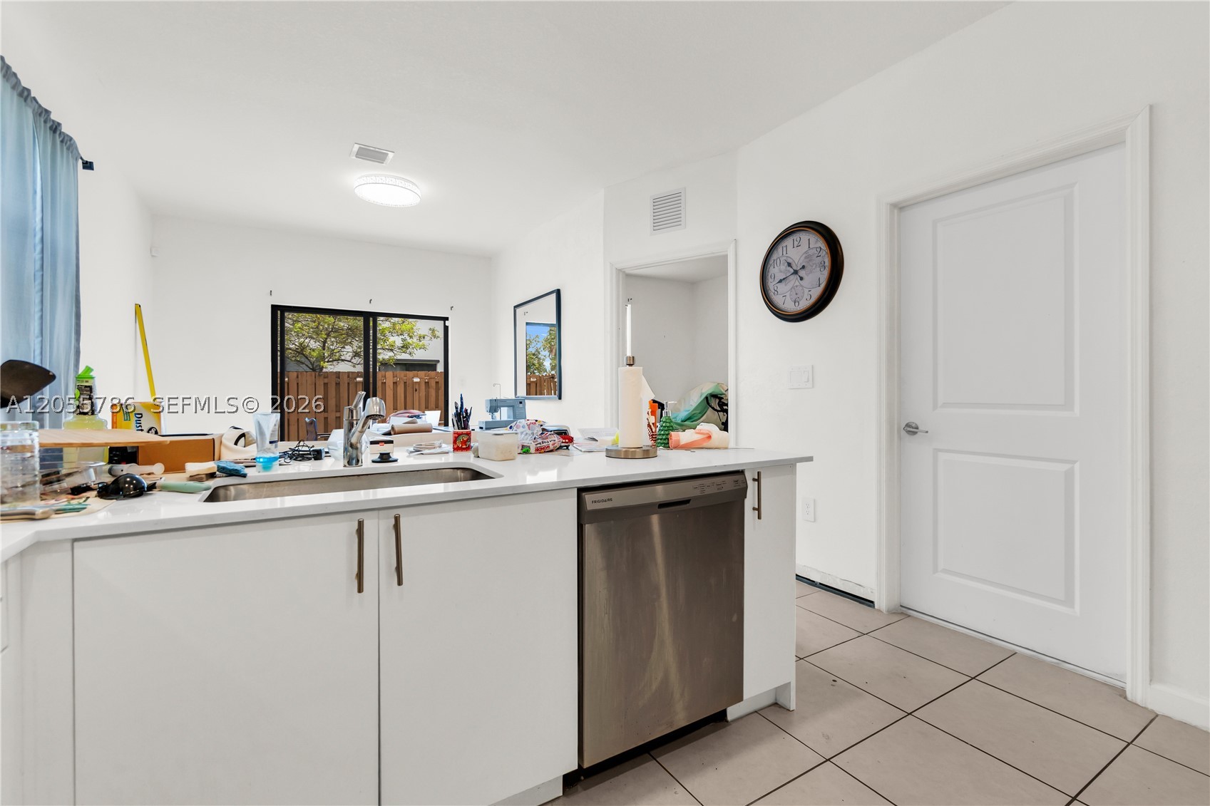 SILVER PALM RESIDENTIAL H - Residential