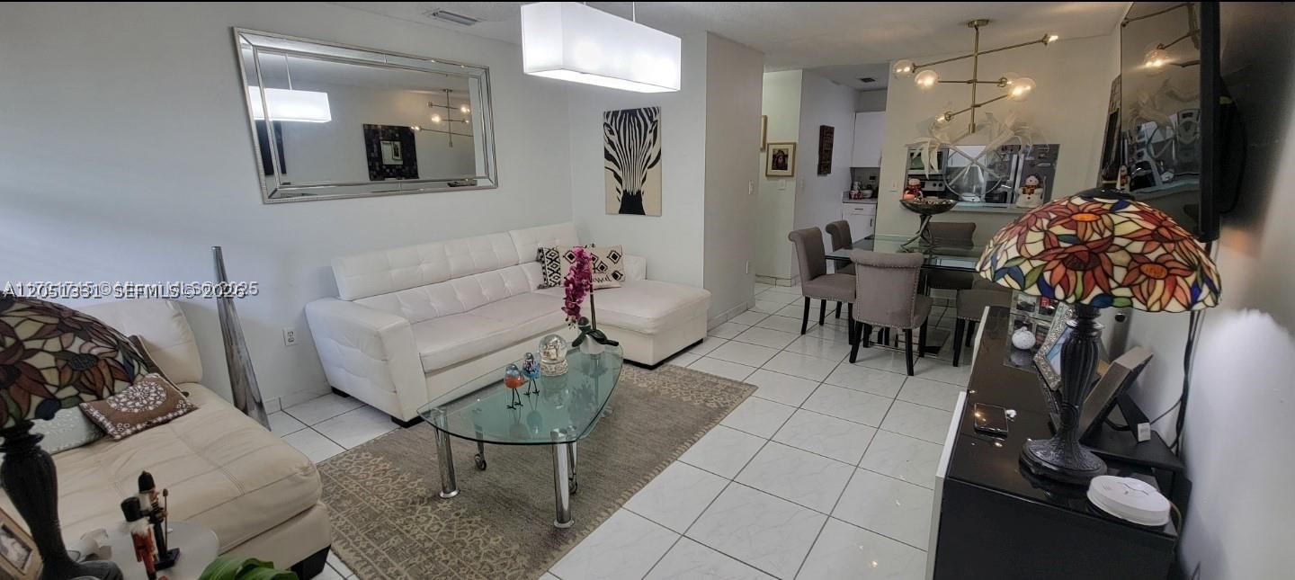 GREENTREE CONDO II - Residential