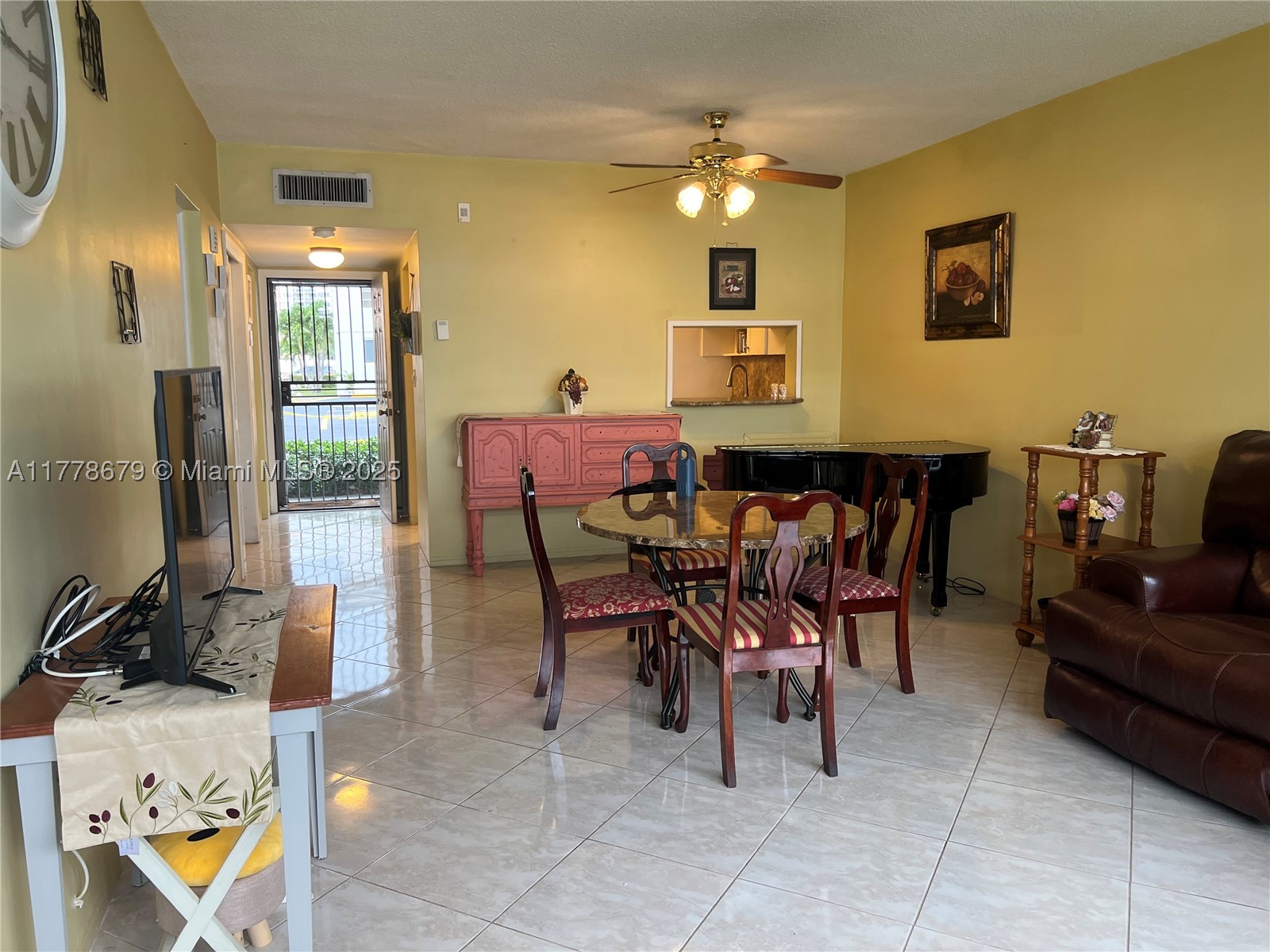 SIXTH MOORINGS CONDO - Residential