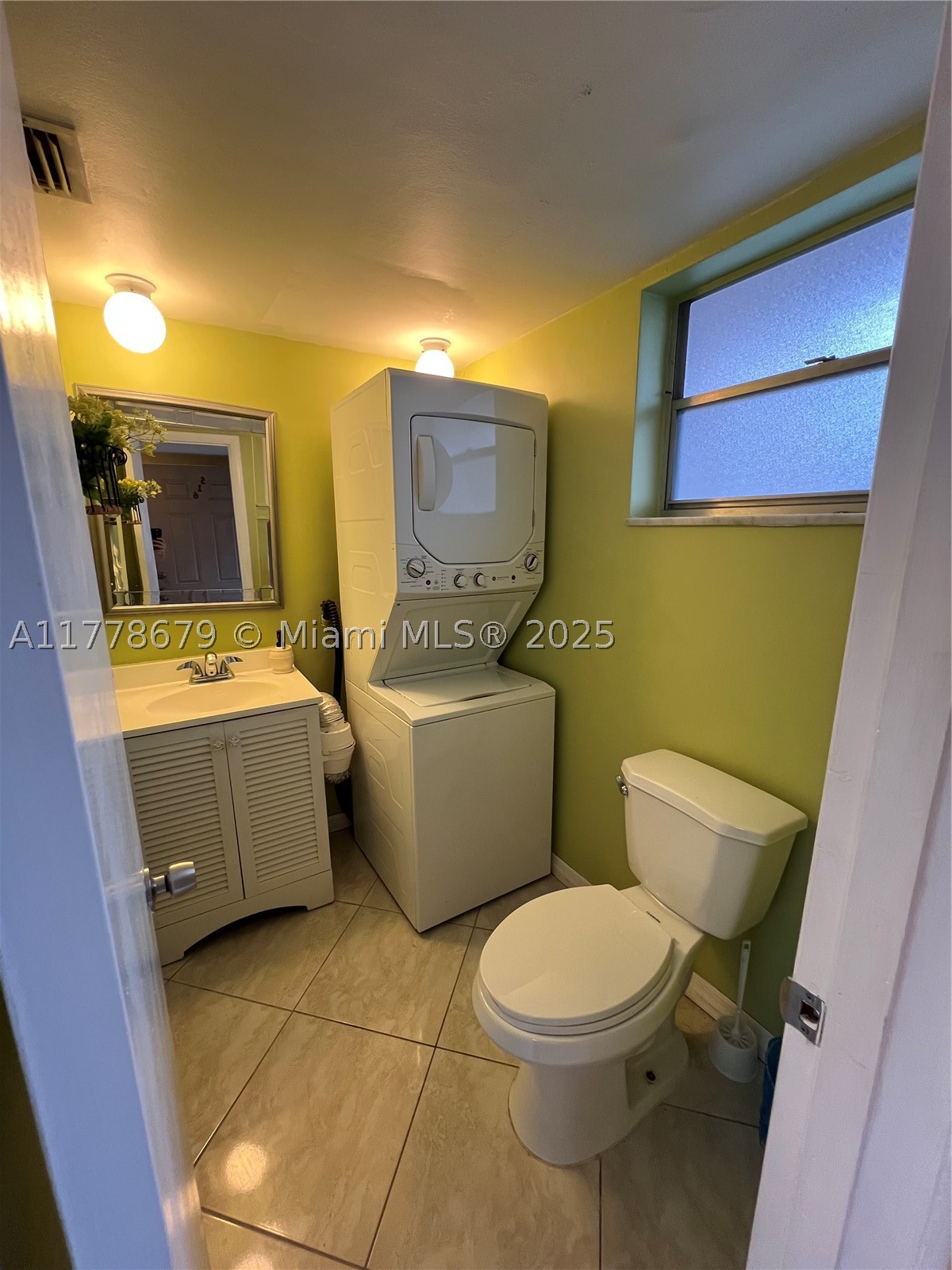 SIXTH MOORINGS CONDO - Residential