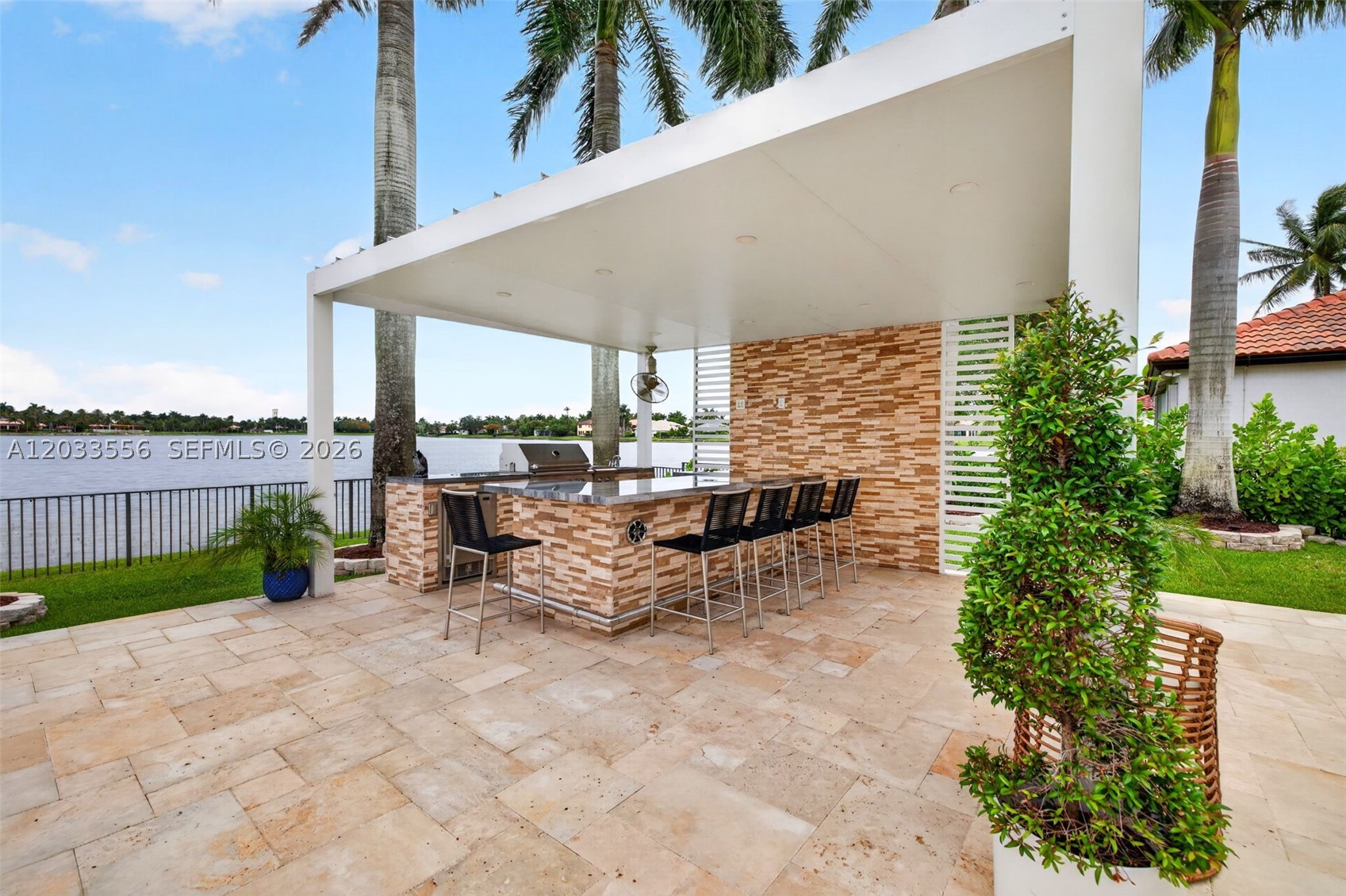 SUNSET LAKES PLAT ONE - Residential