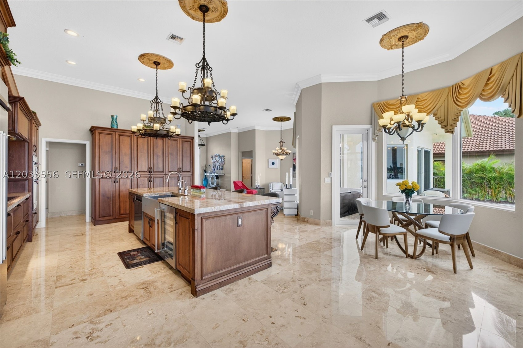 SUNSET LAKES PLAT ONE - Residential