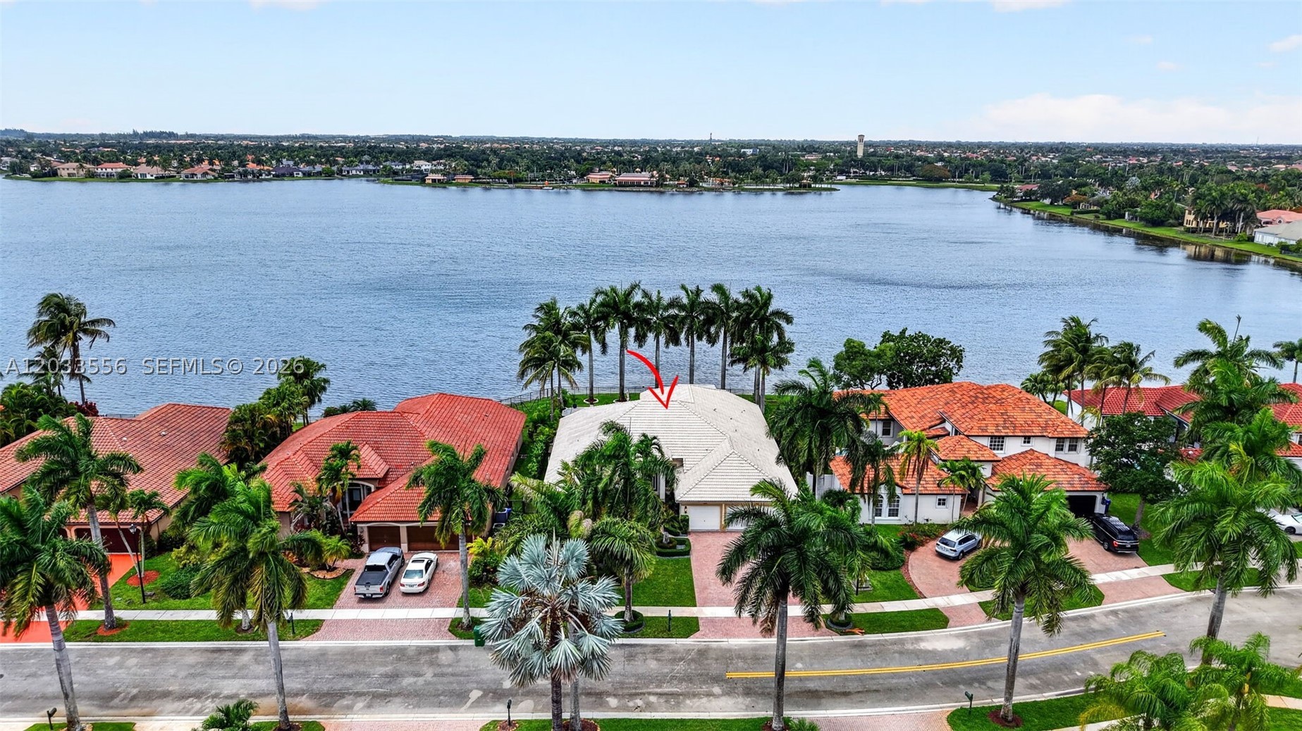SUNSET LAKES PLAT ONE - Residential