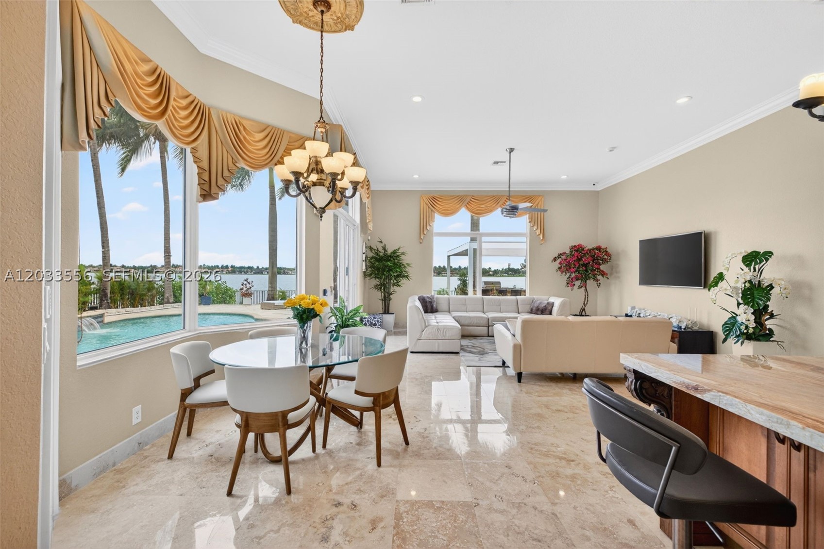 SUNSET LAKES PLAT ONE - Residential