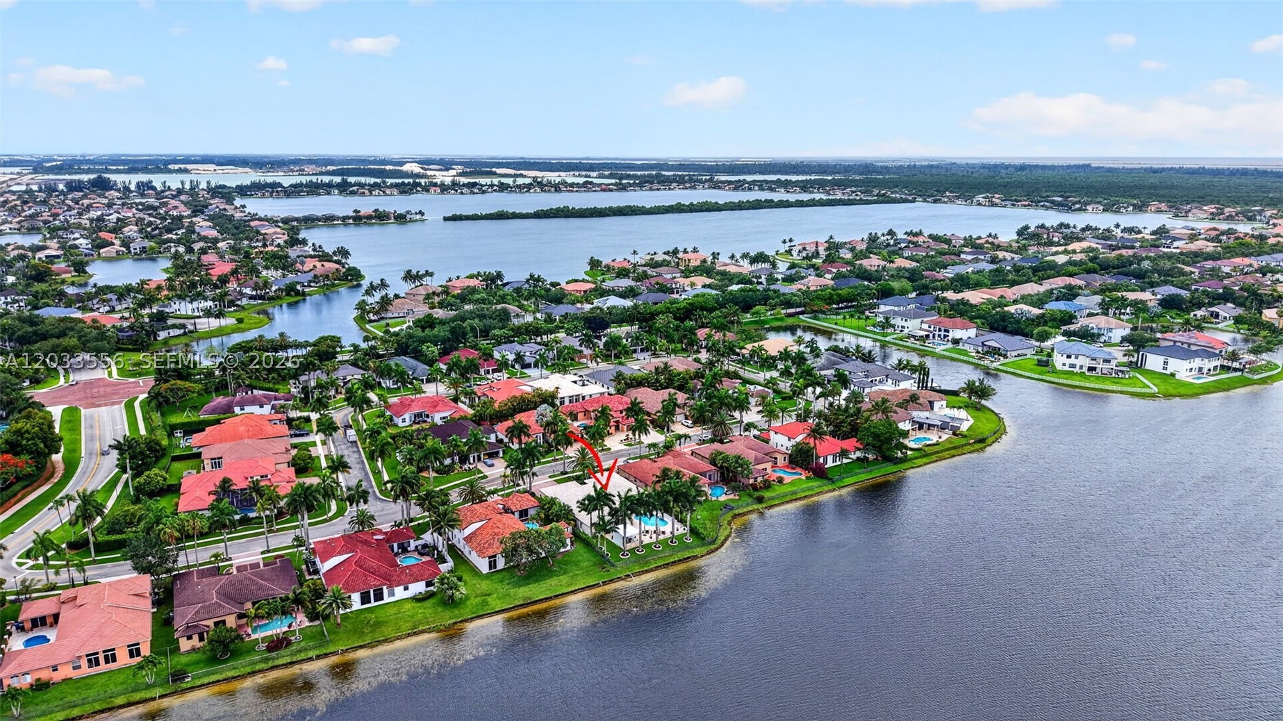 SUNSET LAKES PLAT ONE - Residential