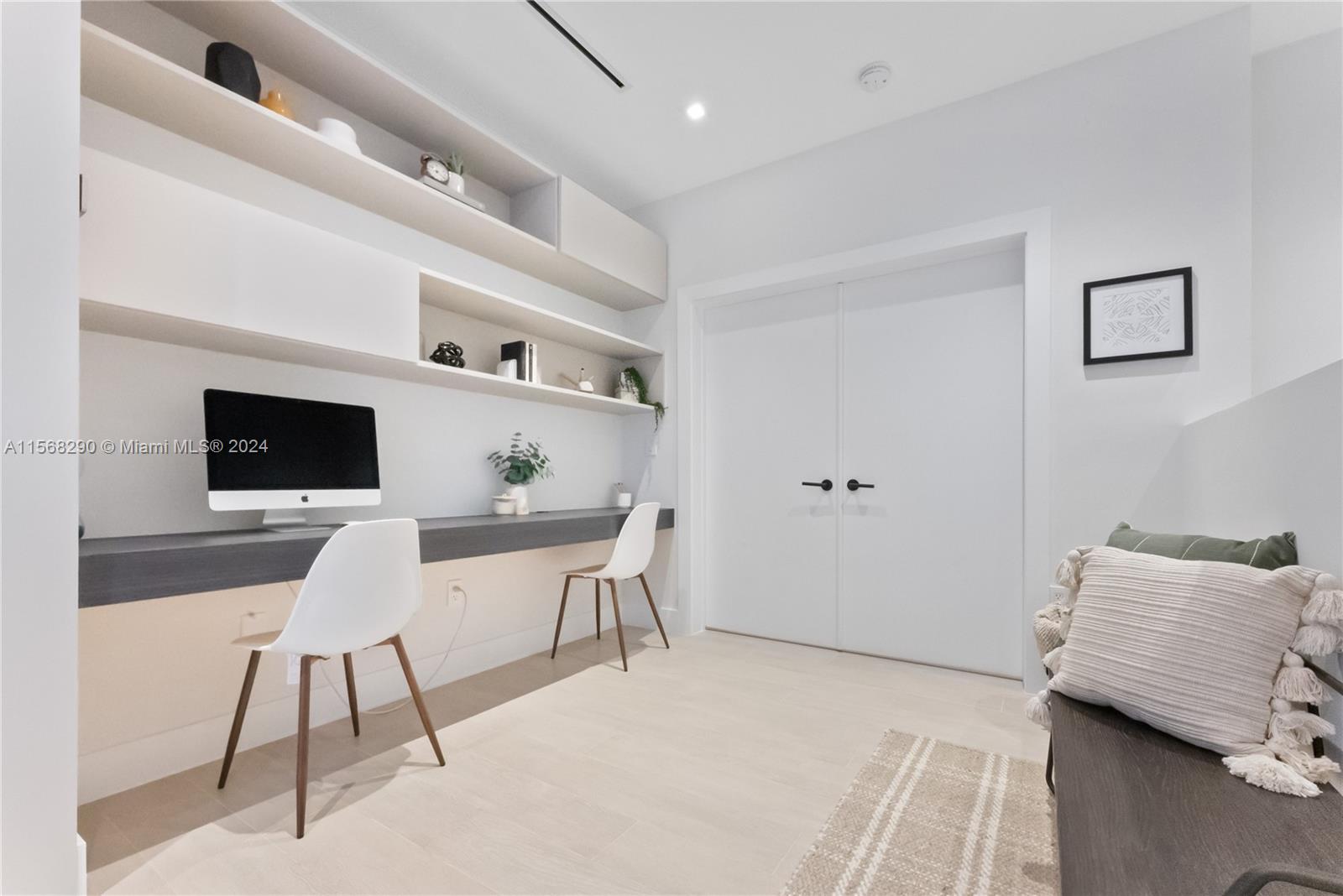 RANCHO VILLAS 1ST ADDN - Residential