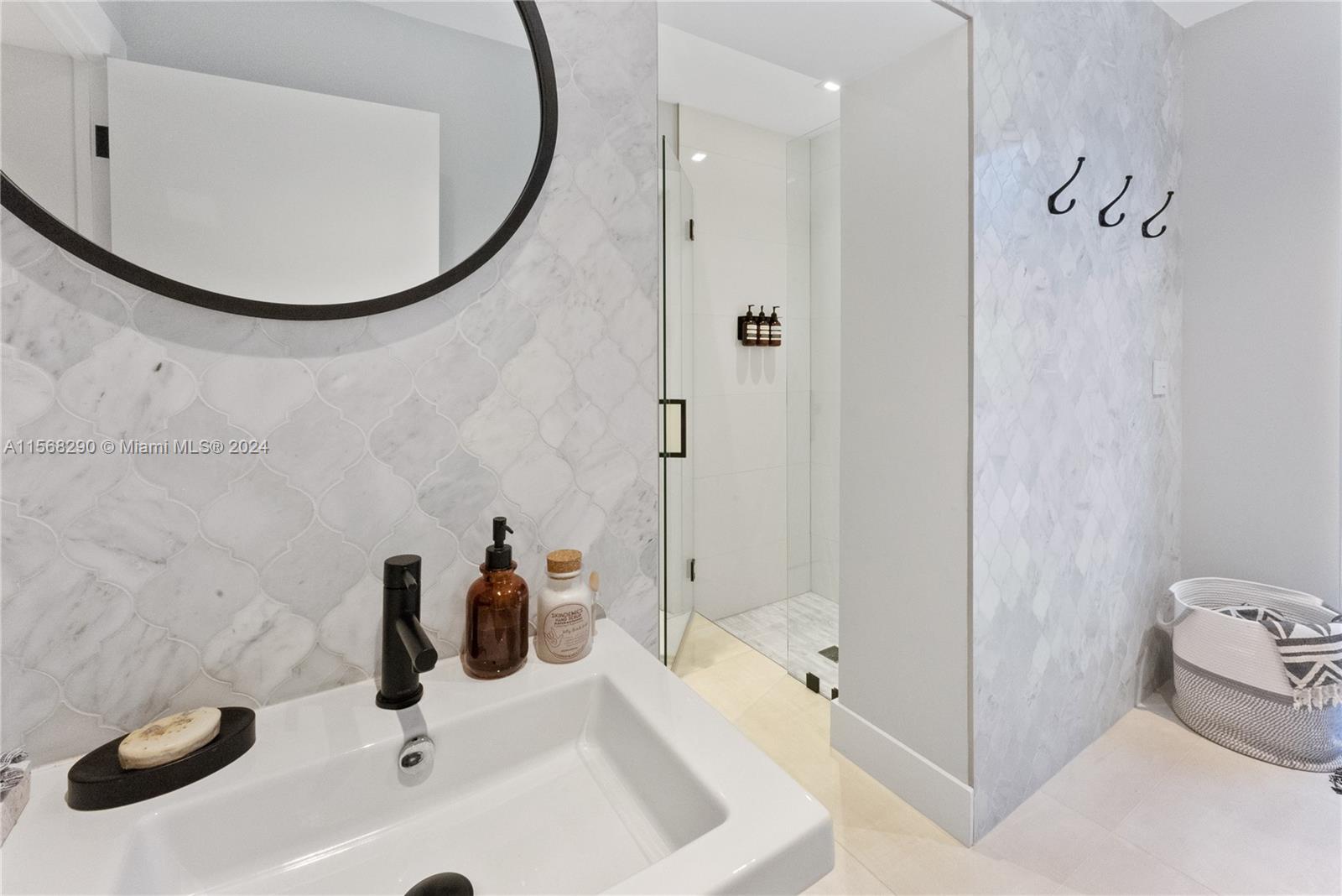 RANCHO VILLAS 1ST ADDN - Residential