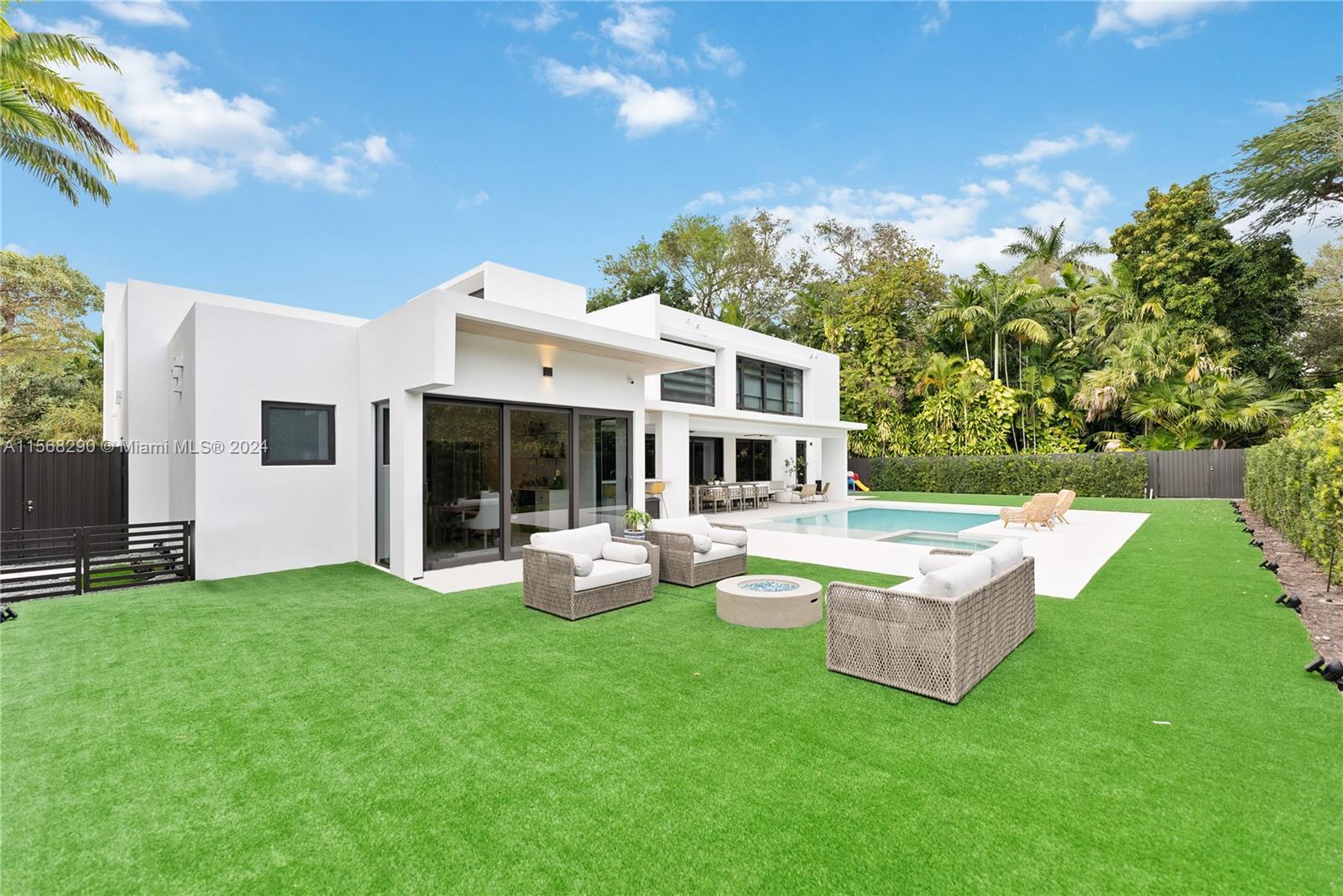 RANCHO VILLAS 1ST ADDN - Residential