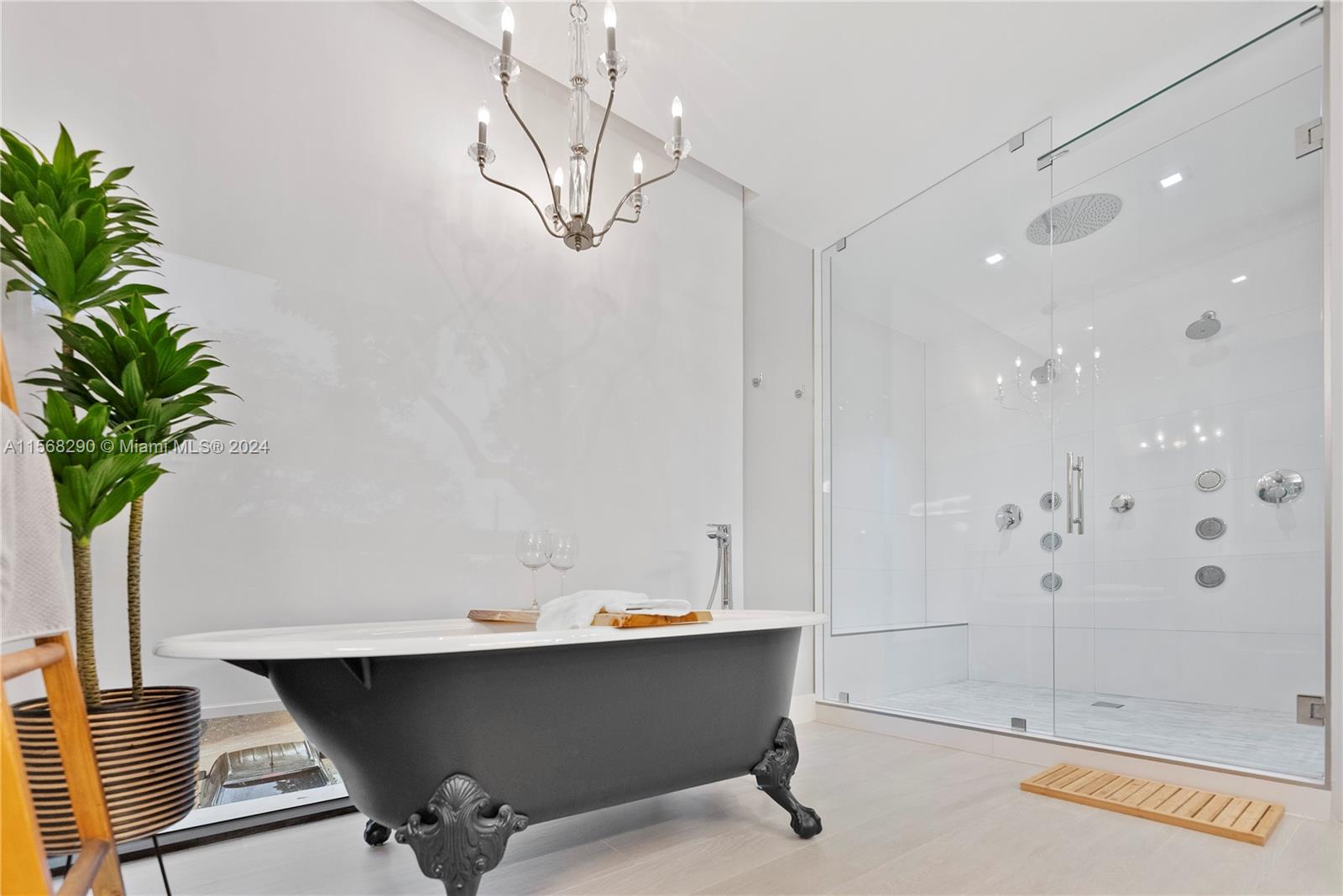 RANCHO VILLAS 1ST ADDN - Residential