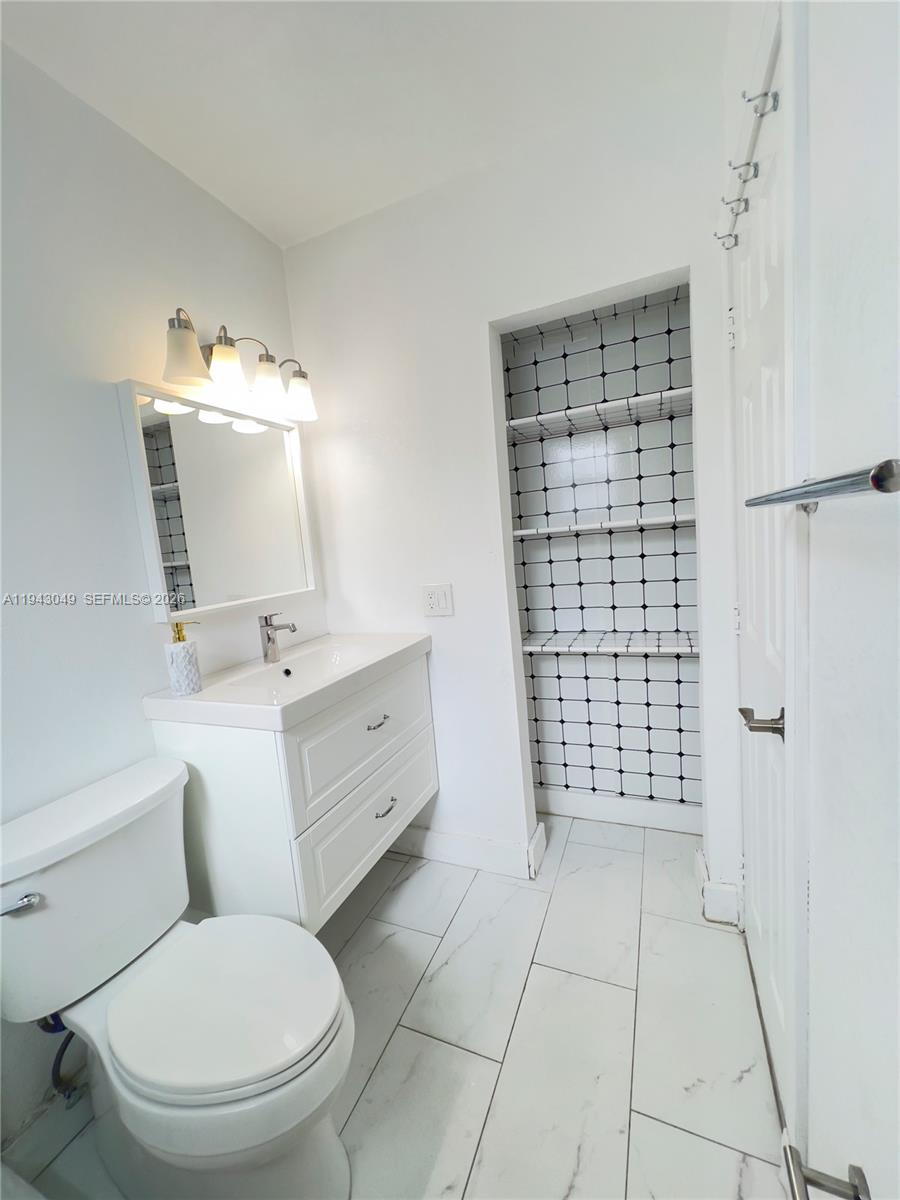 SILVER BLUFF GARDENS - Residential Lease