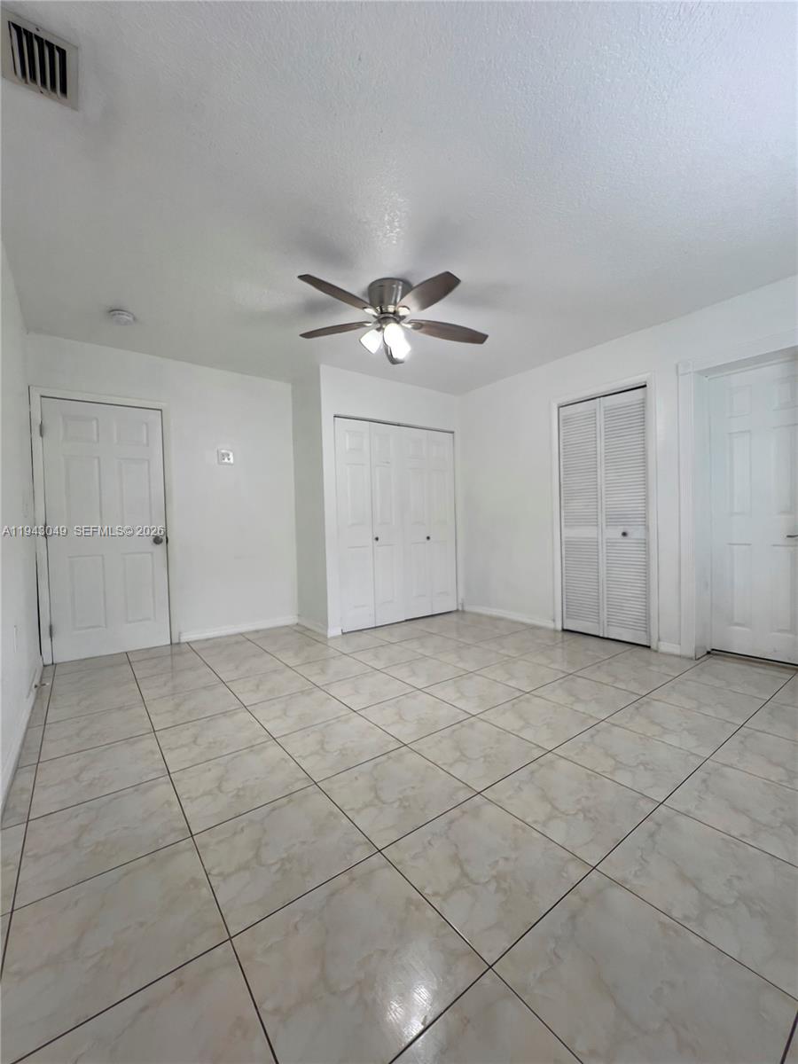 SILVER BLUFF GARDENS - Residential Lease