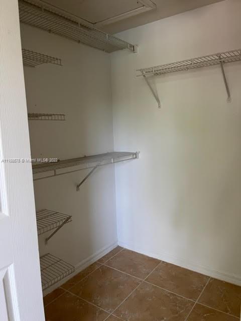 AVENTINE AT MIRAMAR BLDG - Residential Lease