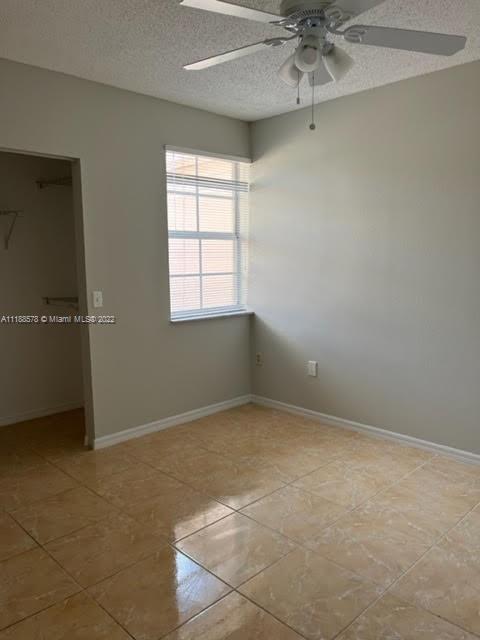 AVENTINE AT MIRAMAR BLDG - Residential Lease