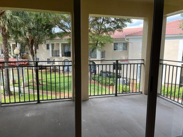 AVENTINE AT MIRAMAR BLDG - Residential Lease